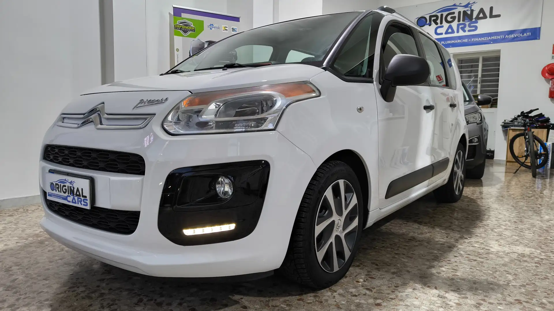 Citroen C3 C3 Picasso Picasso 1.6 hdi 16v Seduction FL Blanc - 1