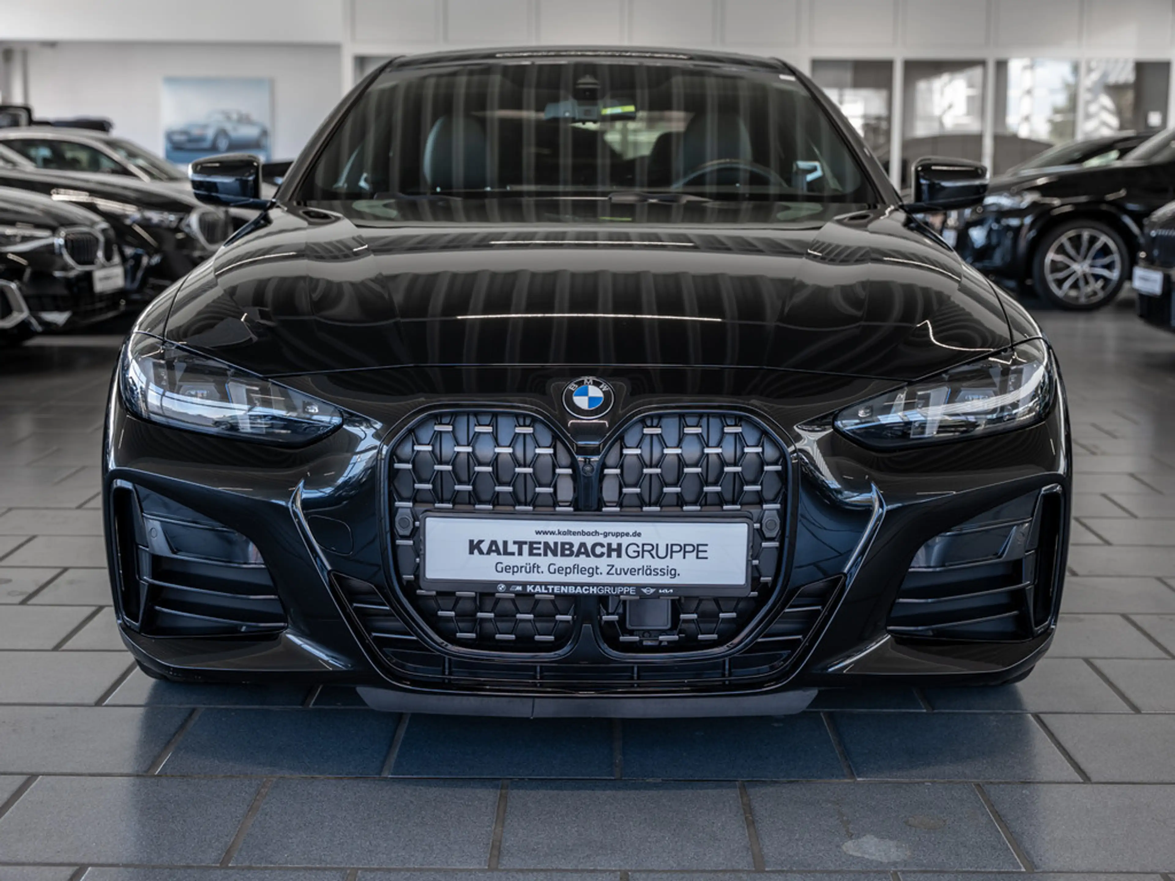 BMW 420 i Coupe M-Sport Pro HGSD 360° LED ACC NAVI — photo 3