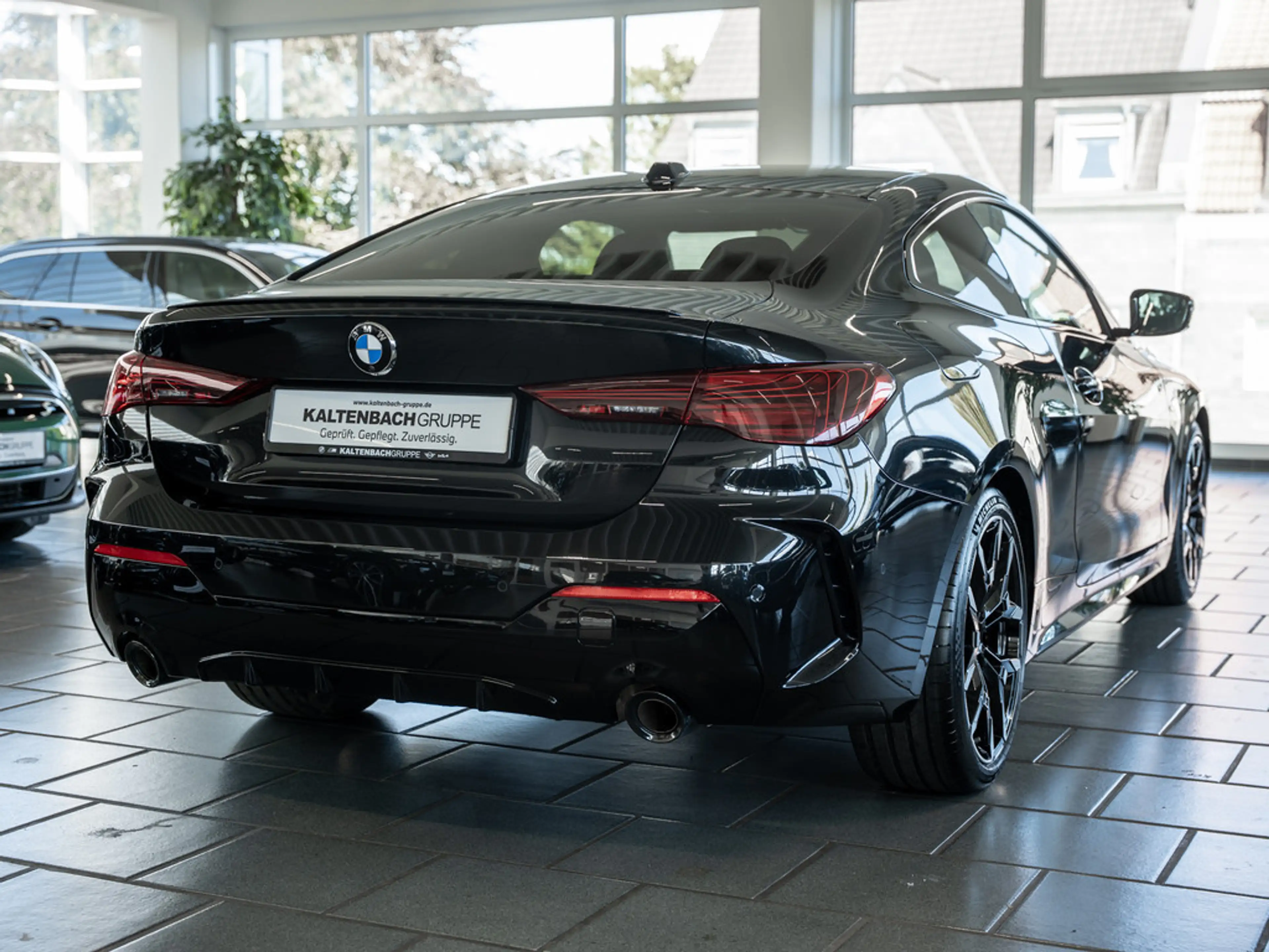 BMW 420 i Coupe M-Sport Pro HGSD 360° LED ACC NAVI — photo 5