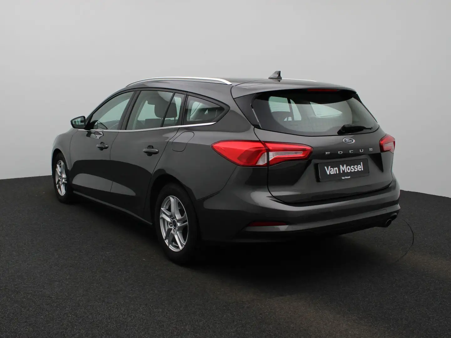 Ford Focus Clipper 1.5 EcoBlue 88kW Titanium Aut. Gris - 2