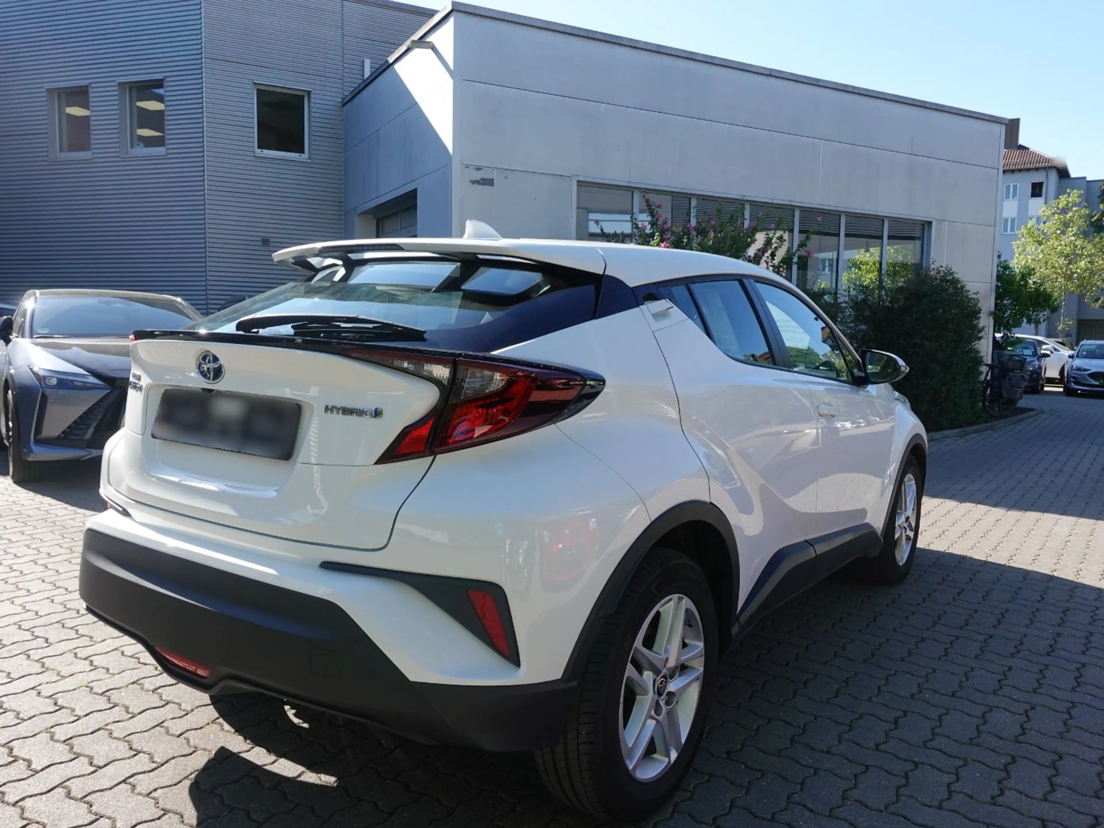 Toyota C-HR 1.8 Flow zuverlässiger Crossover*wenig KM — photo 5