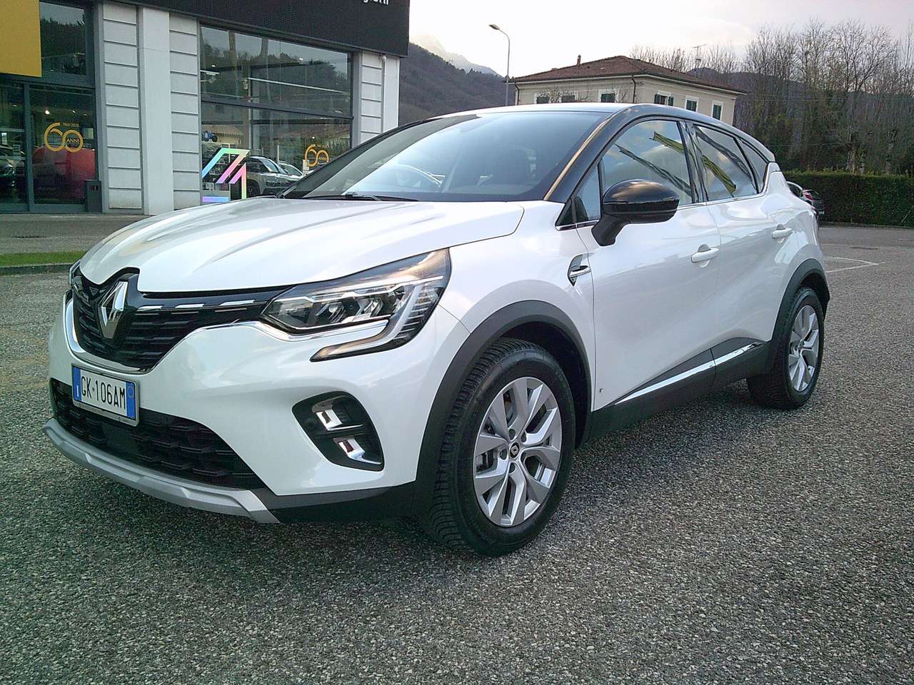 Renault Captur Captur II 2019 1.6 E-Tech hybrid Intens 145cv auto