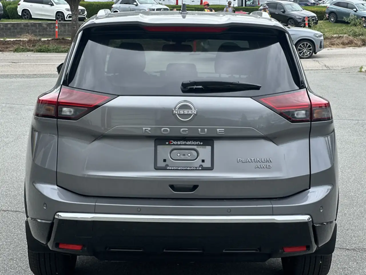 Nissan Rogue снимка Nissan Rogue
