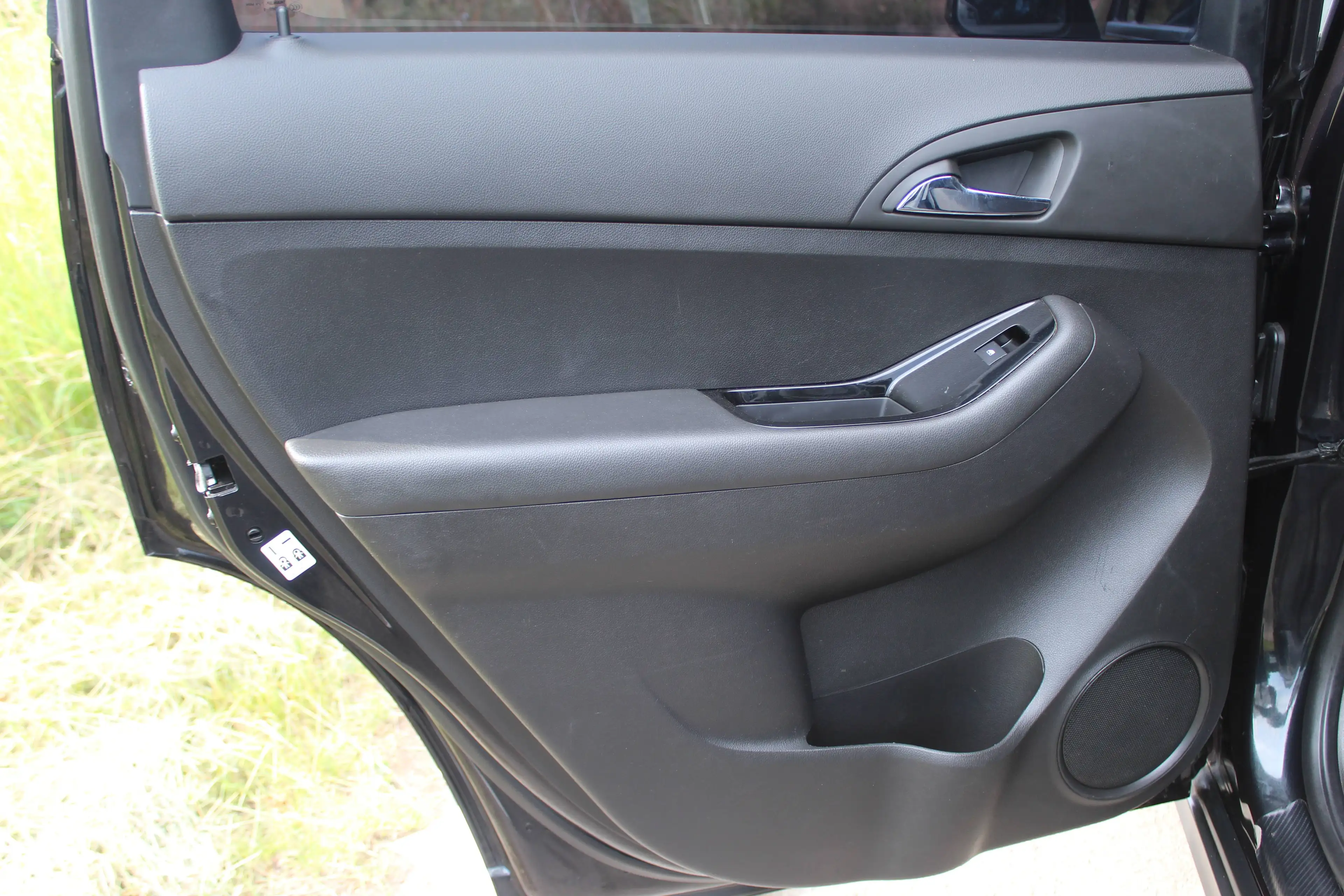 Chevrolet Orlando LT — photo 14