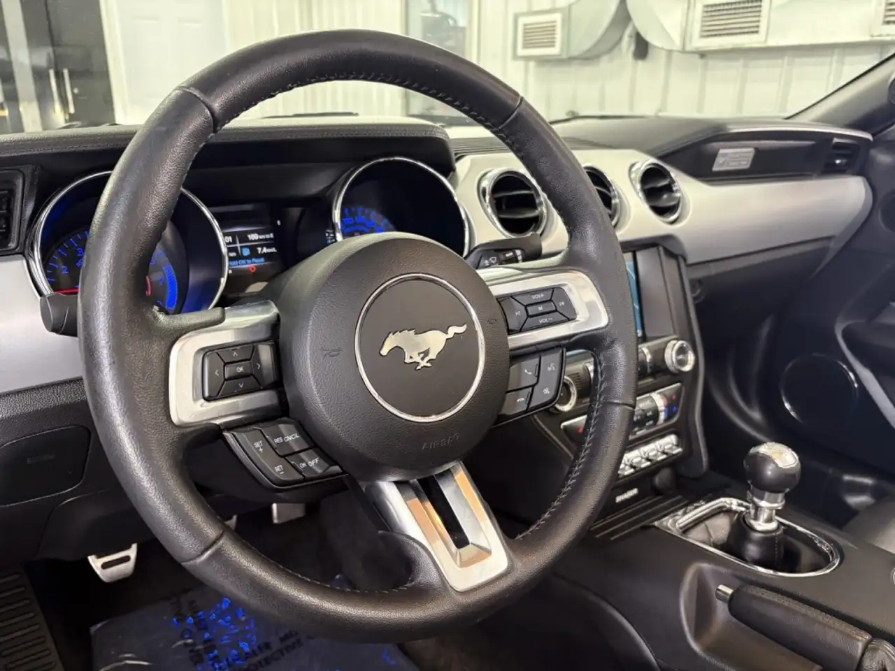Ford Mustang снимка Ford Mustang