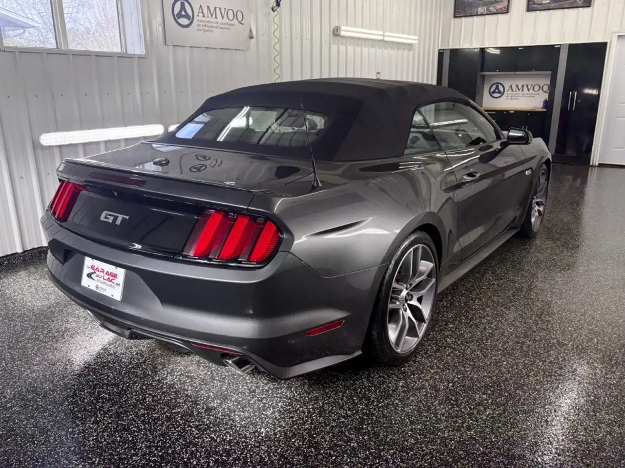 Ford Mustang снимка Ford Mustang