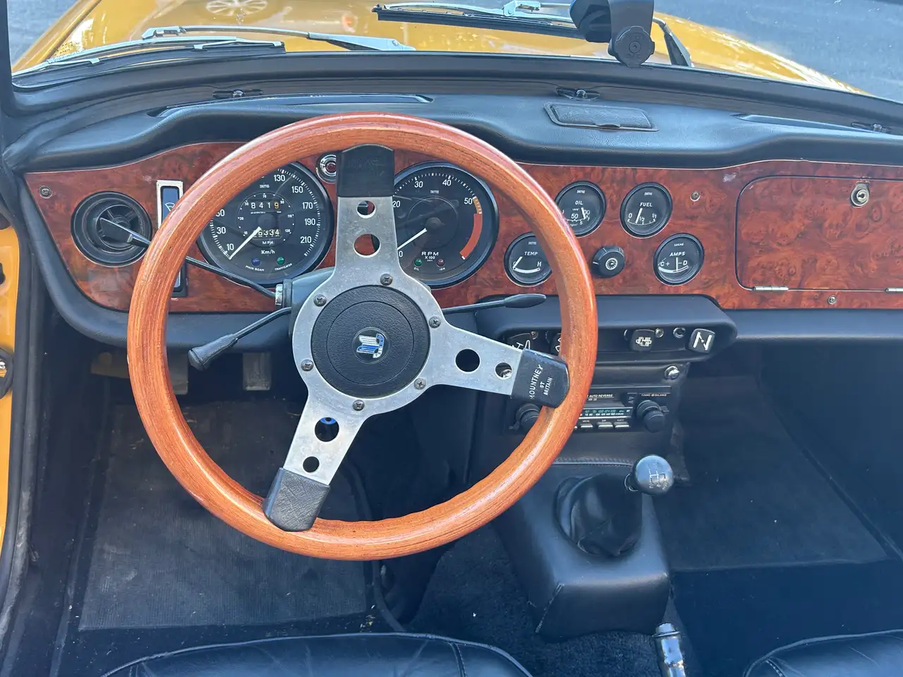 Triumph TR6 PI, foto 11