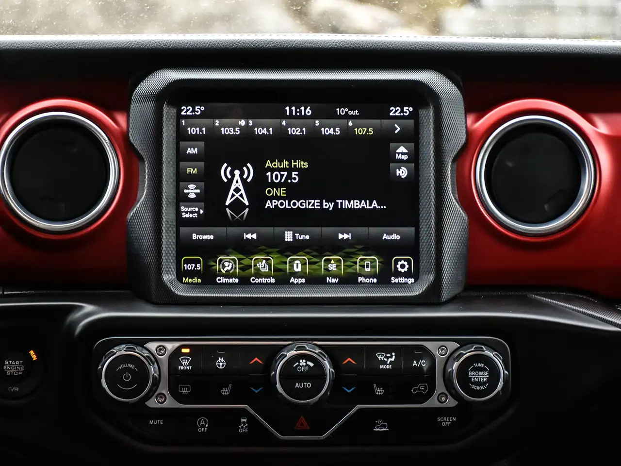 Jeep Gladiator снимка Jeep Gladiator