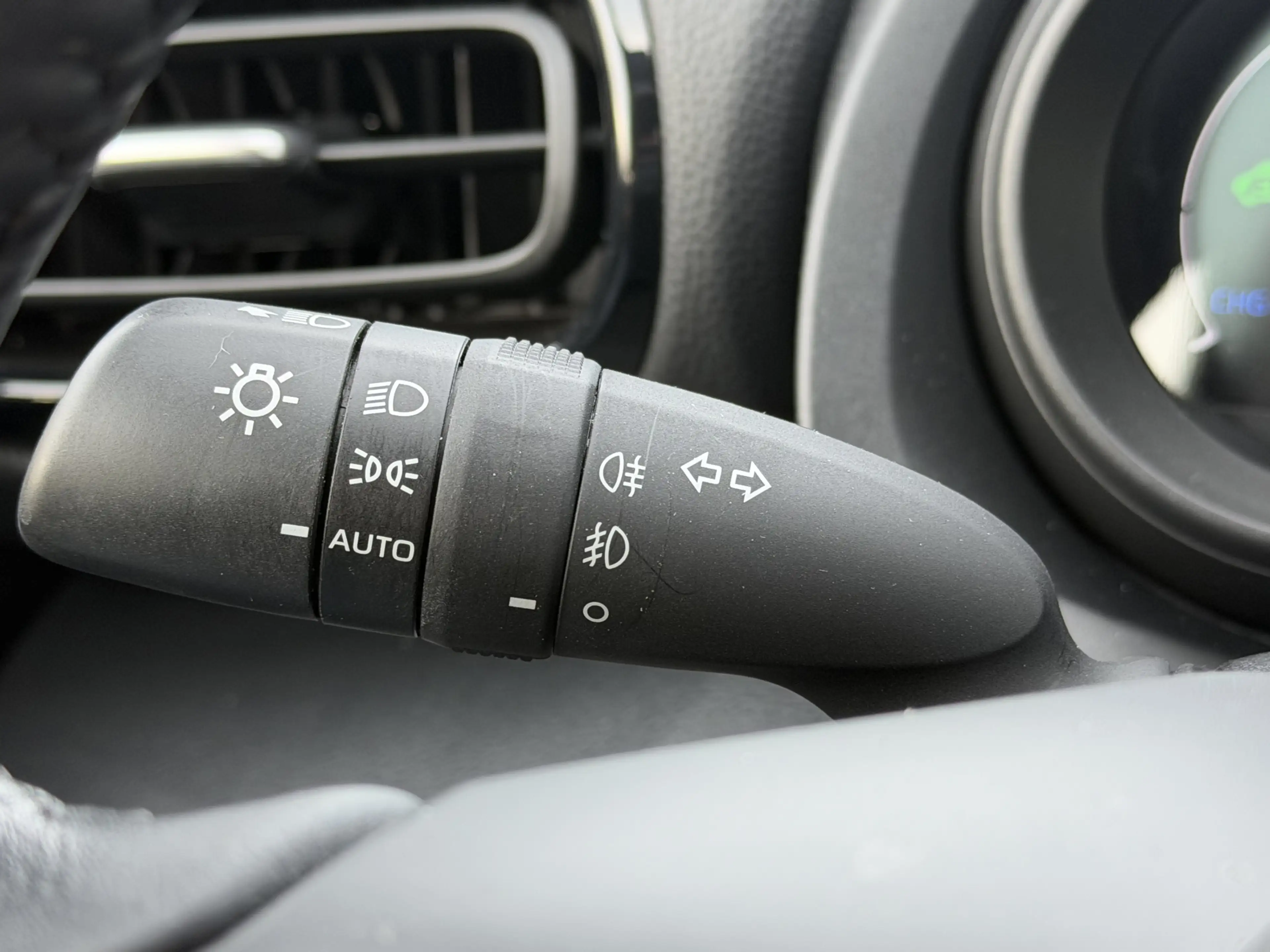 Toyota Yaris 1.5 Hybrid Dynamic NL Auto 1e Eigenaar Dealer Onde — photo 15