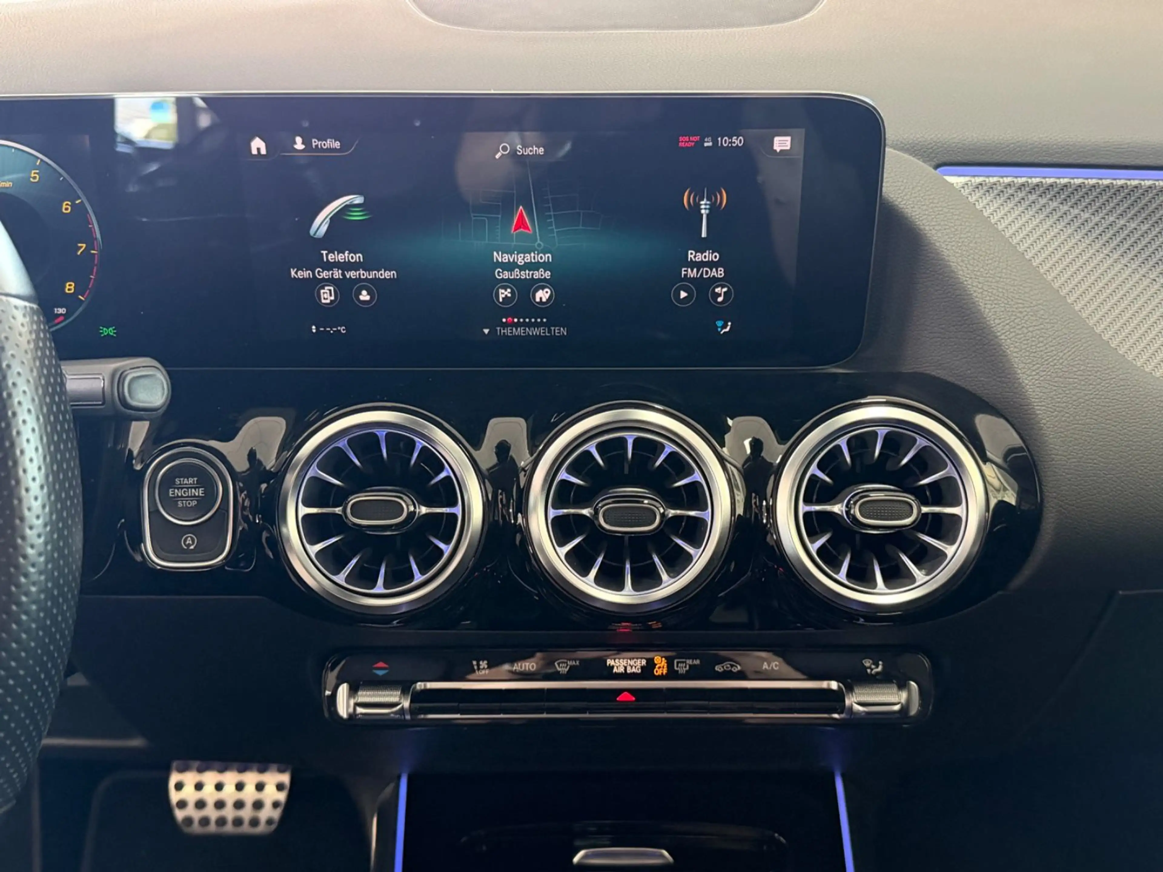 Mercedes-Benz GLA 200 4Matic AMG Line / 2.Hand / LED — photo 18