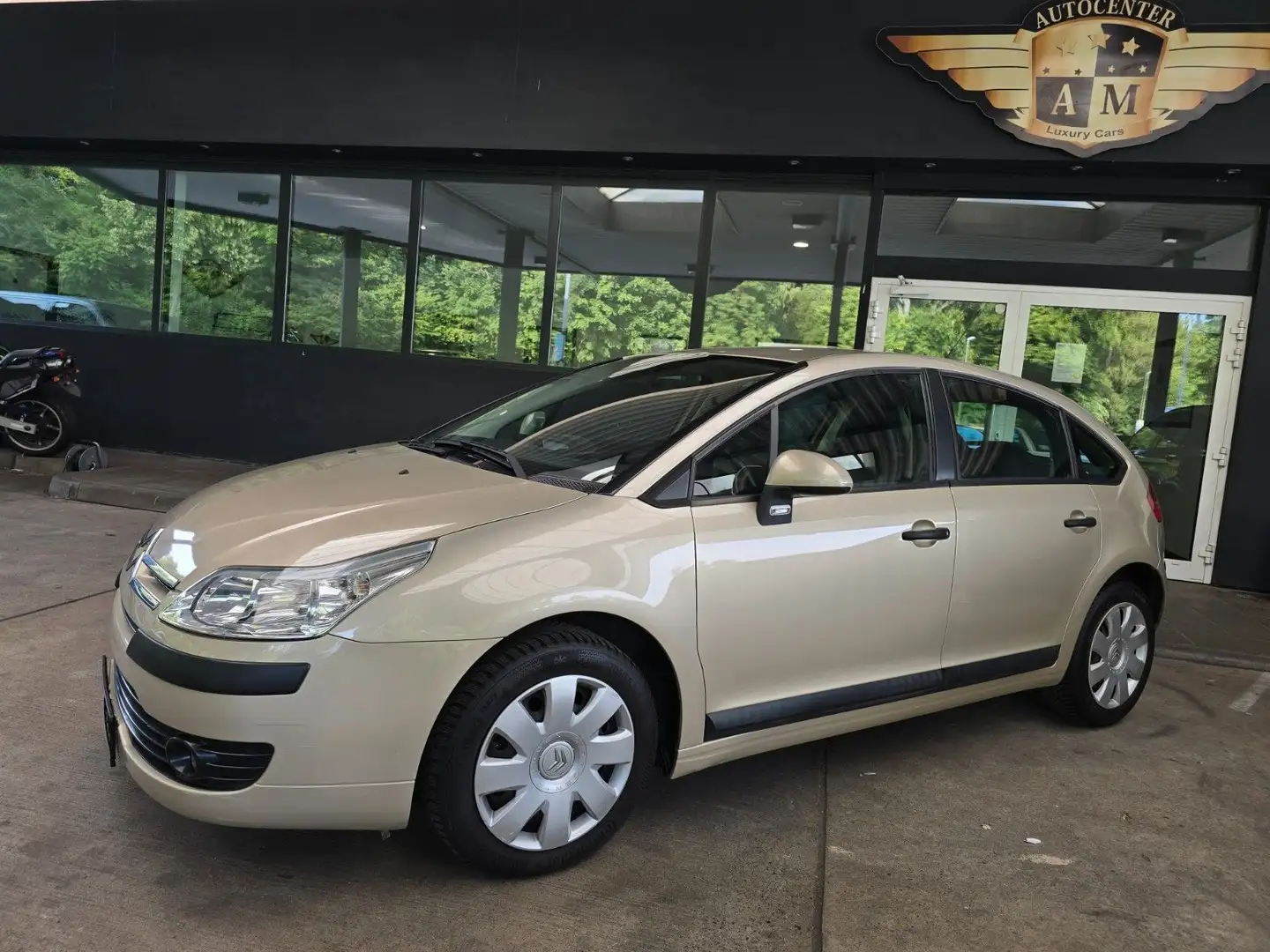 Citroen C4 Lim. 1.6 Style METALLIC/2.Hand/OPTIK-TOP Béžová - 2