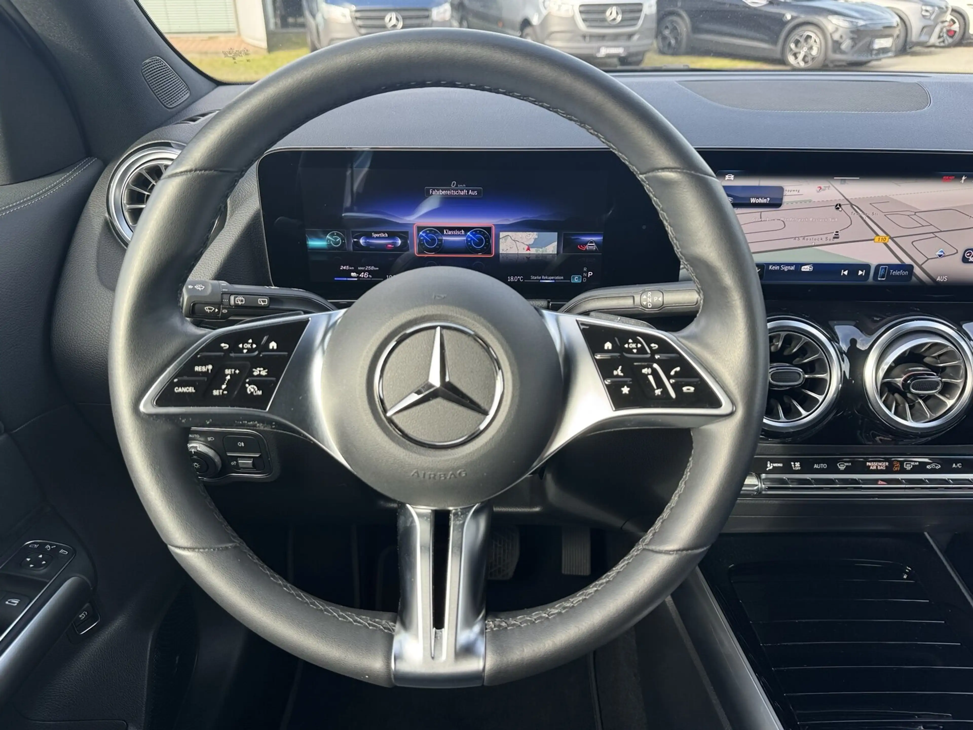 Mercedes-Benz EQA 250 EQA 250+ Progr Keyl Go RüKam LED Distro Soundsys — photo 13
