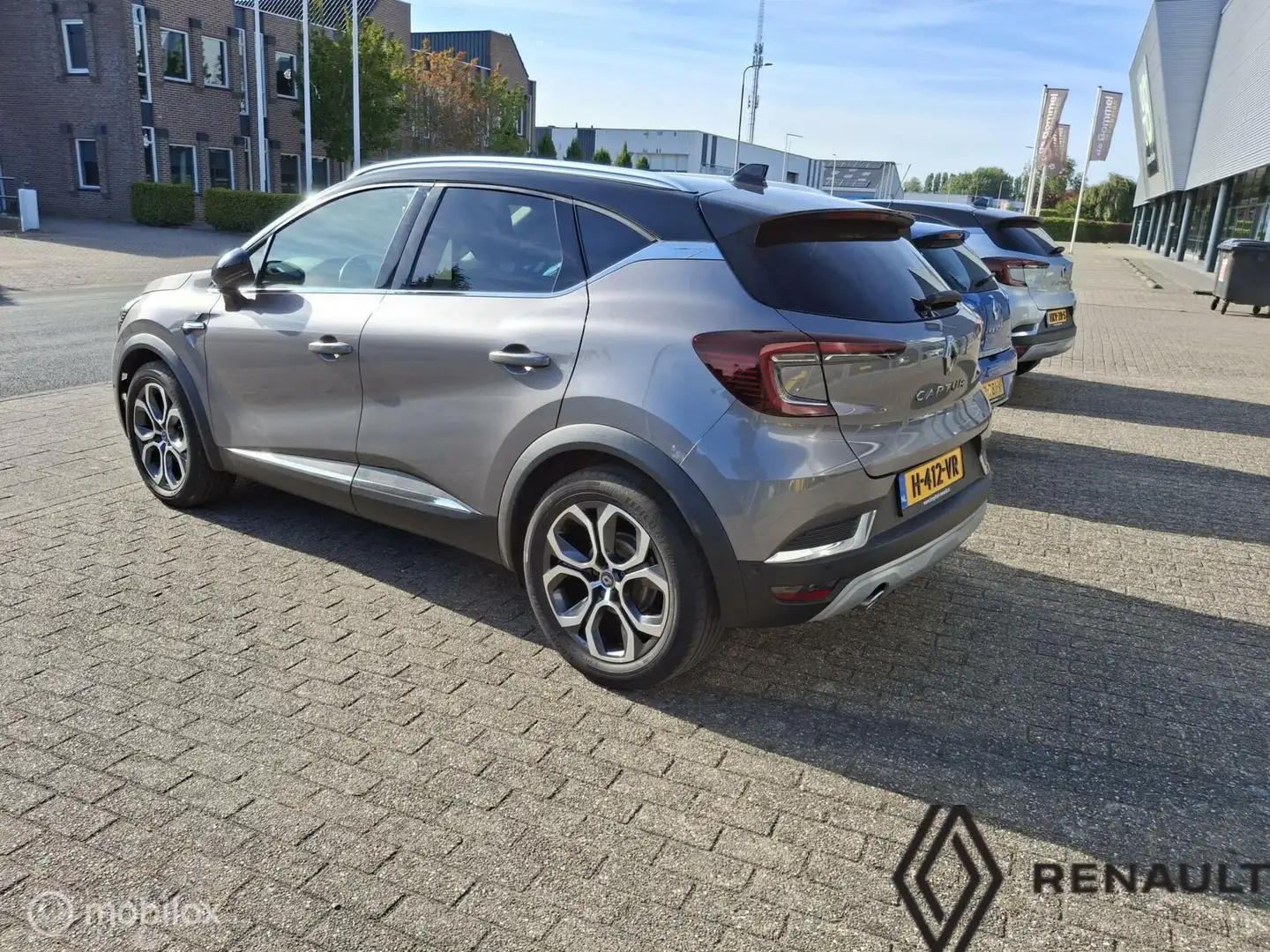 Renault Captur 1.3 TCe 130 Edition One Grijs - 2