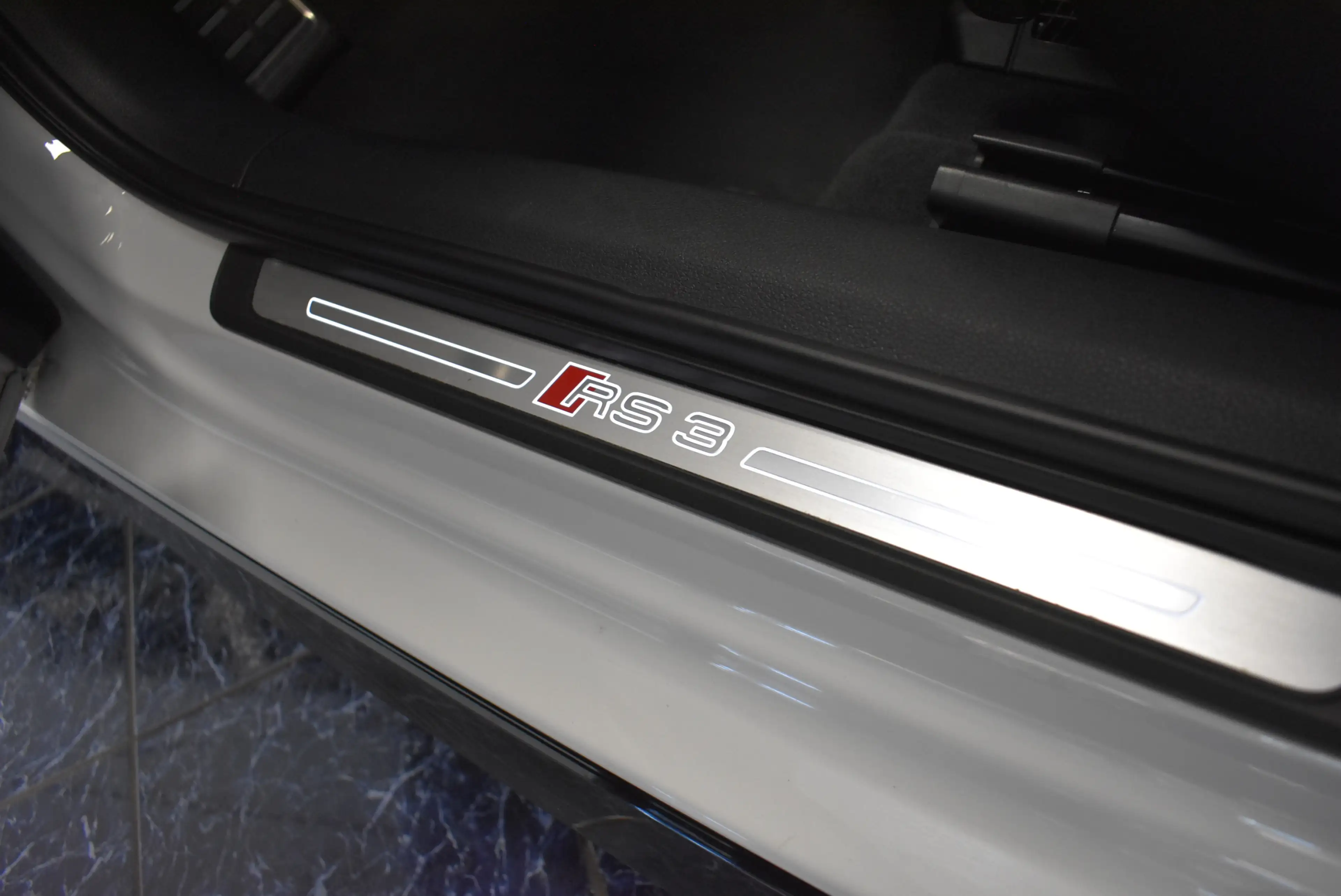 Audi RS3 2.5 TFSI Quattro Lim Aut Navi LED Kamer — photo 15