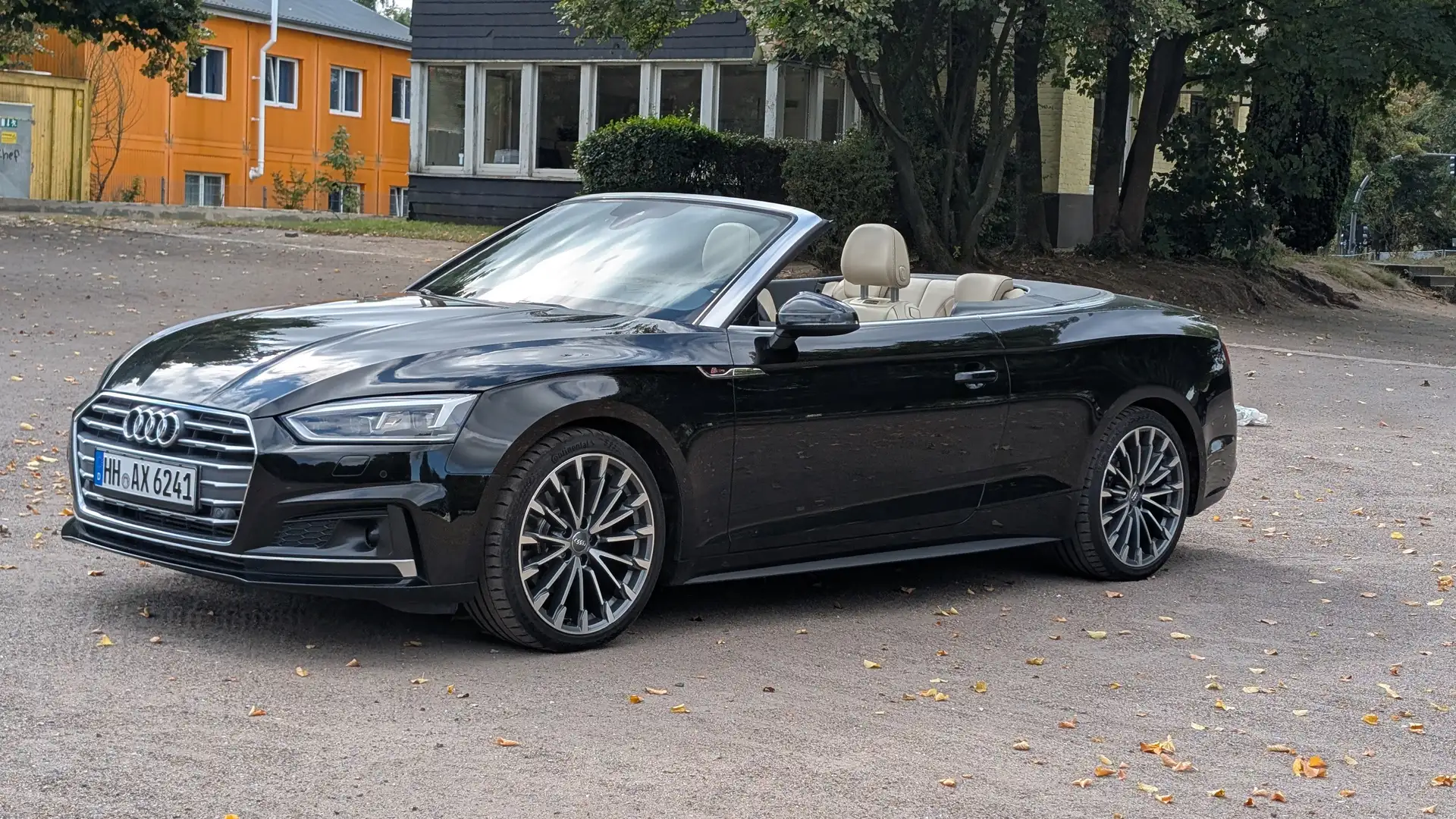Audi A5 A5 Cabrio VOLL, Matrix, Massage, Nackenheiz, LHZ Schwarz - 1