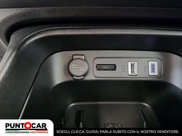 Jeep Avenger view 14