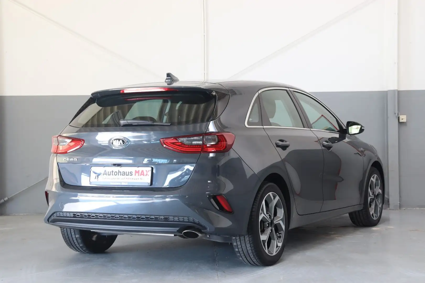Kia Ceed / cee'd Spirit~Totw.~SpurH~Kamera~LED~Navi Szürke - 2