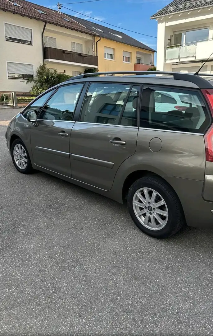 Citroen Grand C4 Picasso Tendance Bruin - 2