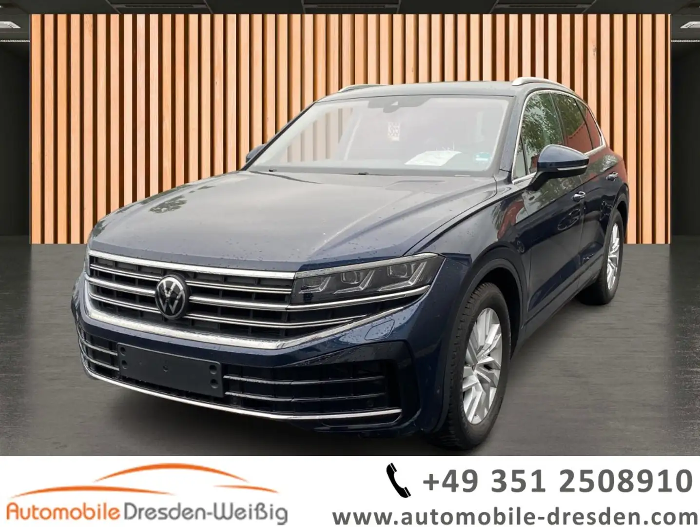 Volkswagen Touareg 3.0 TDI 4Motion Elegance*Navi*ACC*AHK* Modrá - 1