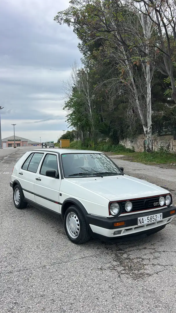 Volkswagen Golf GTI 1.8 110 - 2