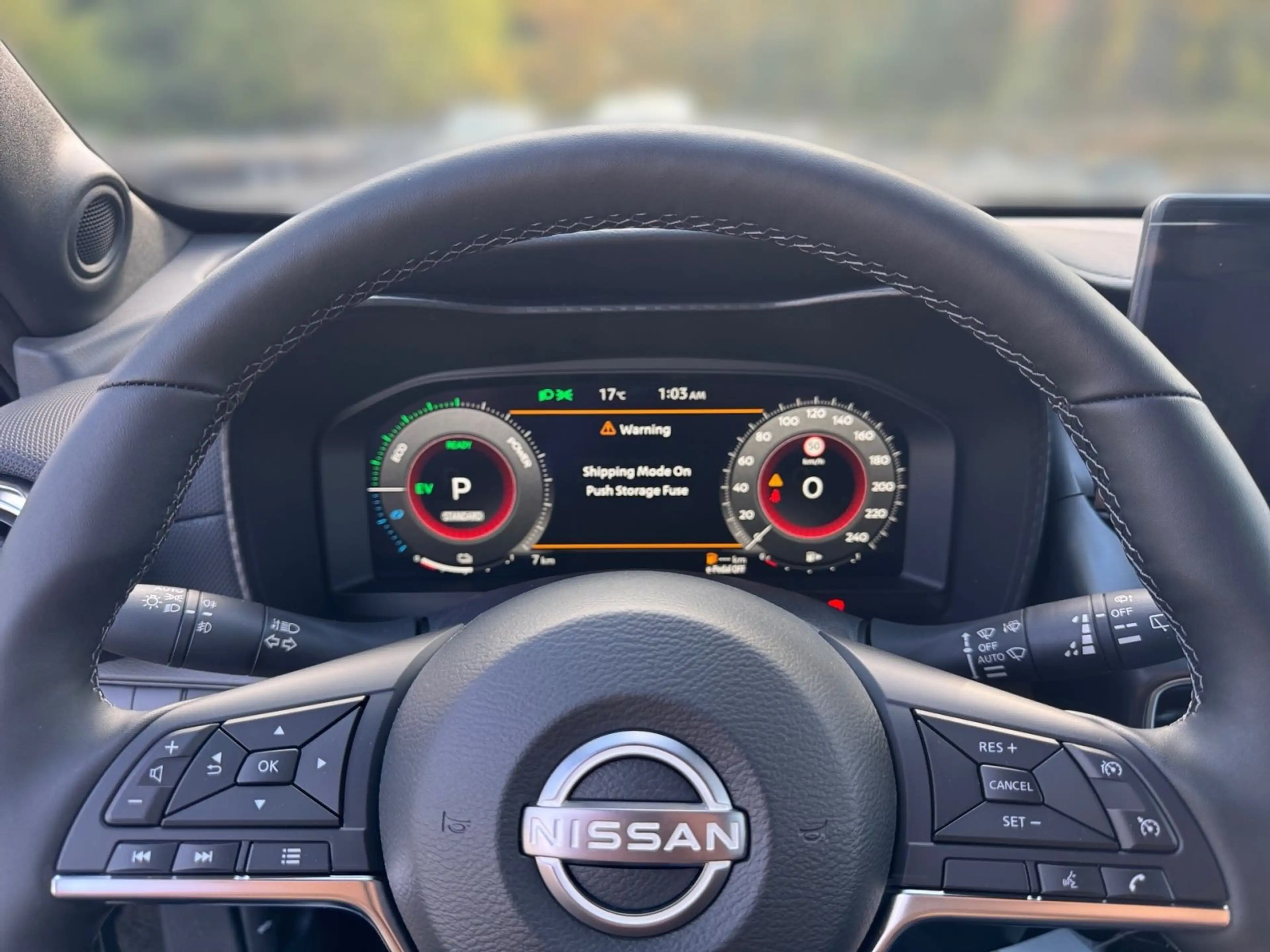 Nissan Juke 1.6 Hybrid N-Connecta Hybrid — photo 8