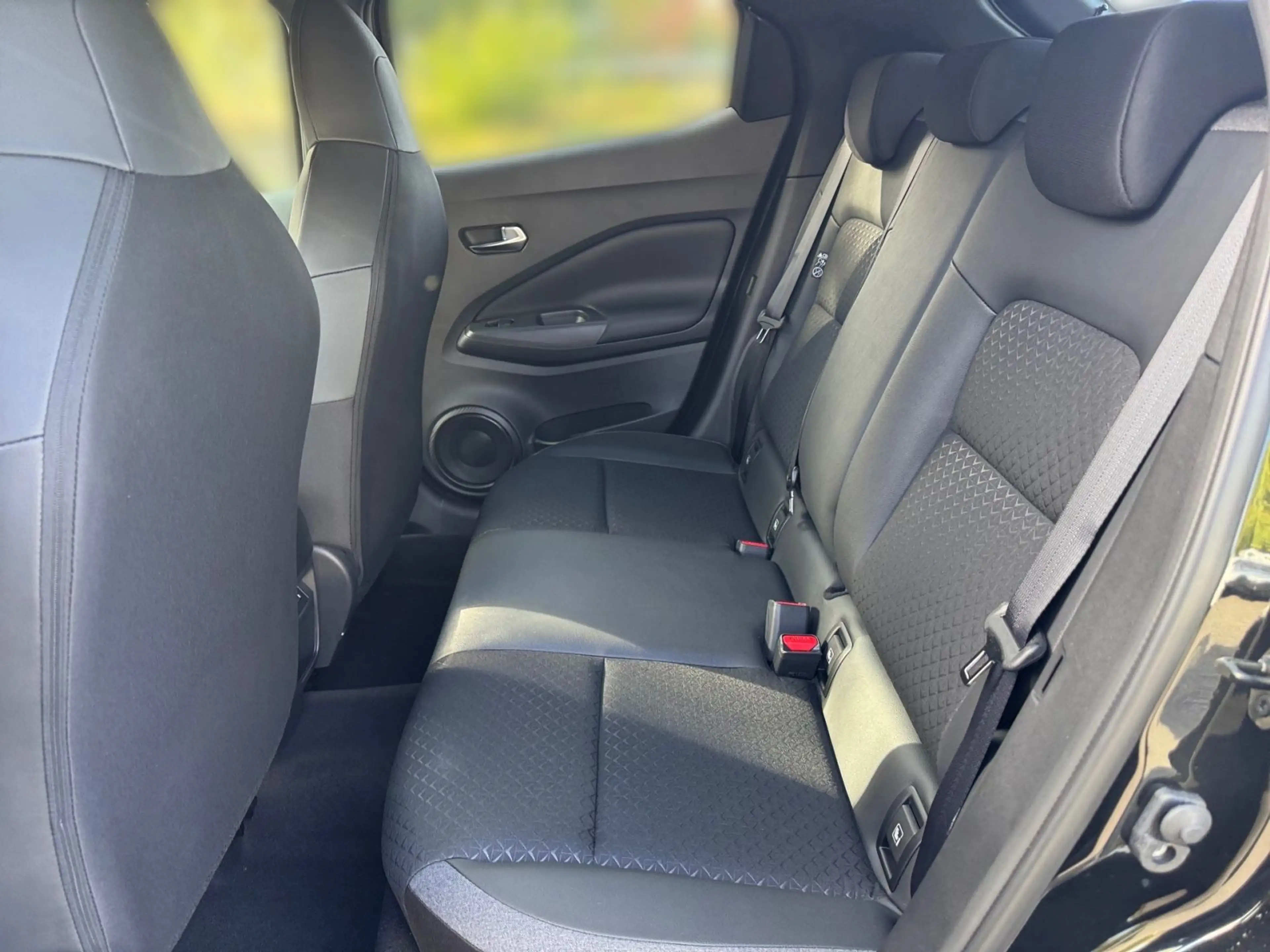Nissan Juke 1.6 Hybrid N-Connecta Hybrid — photo 11