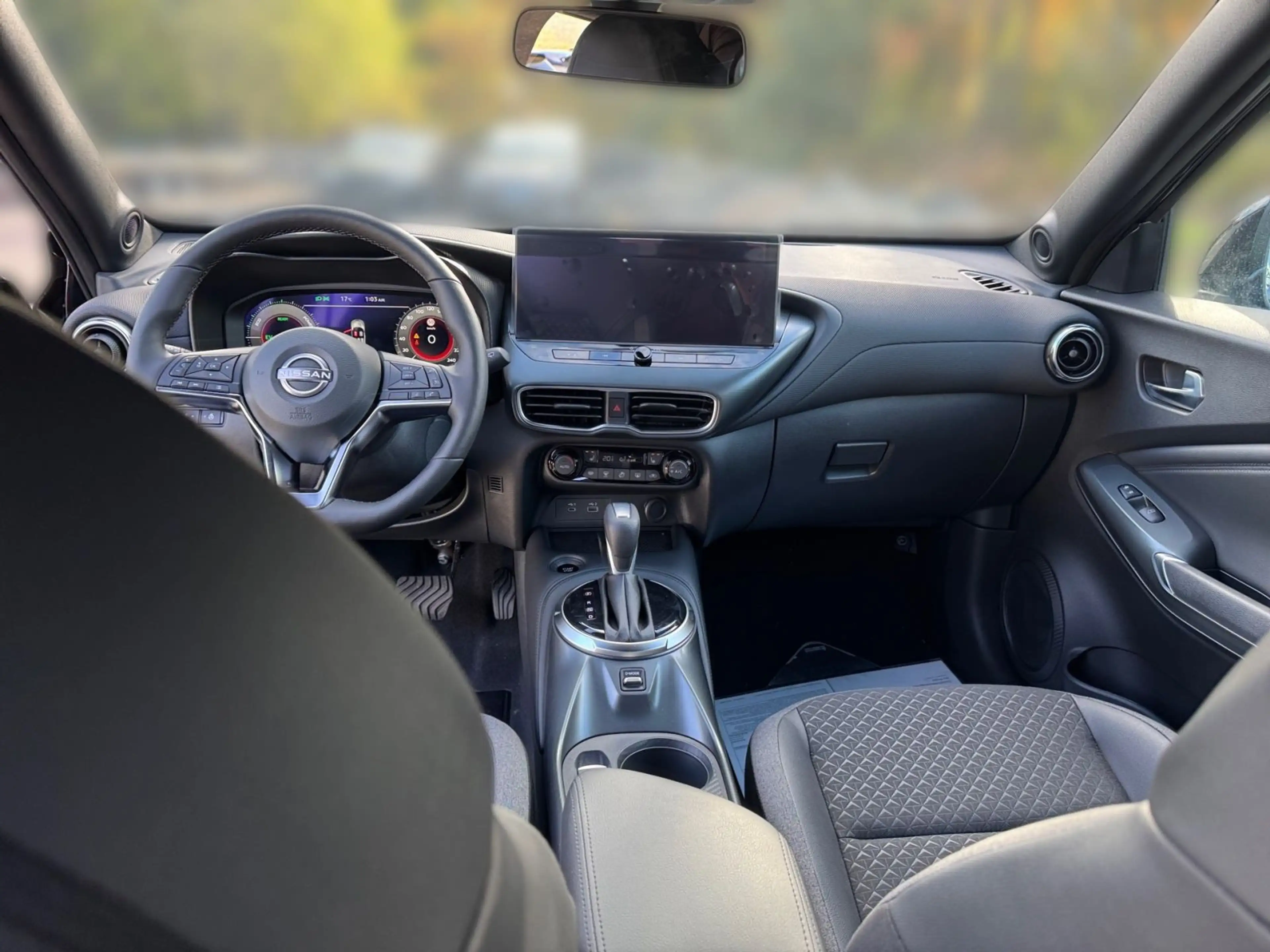 Nissan Juke 1.6 Hybrid N-Connecta Hybrid — photo 10