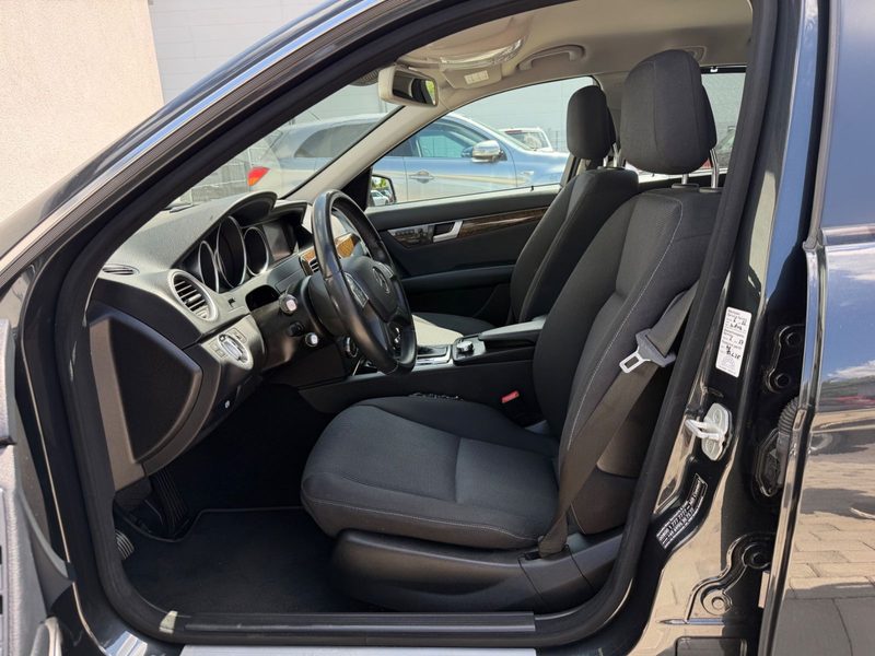 Mercedes-Benz C 200 T BlueEfficiency/DISTRONIC/SHZ/AUTO/NAVI — photo 9