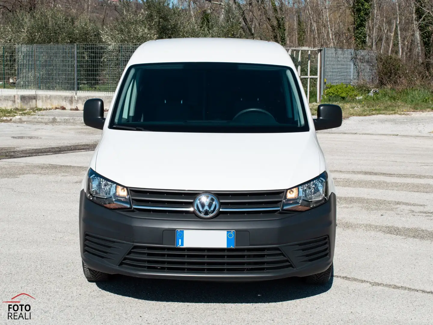 Volkswagen Caddy 1.4 TGI 110 CV NAVI FURGONE METANO ALLESTITO Weiß - 2