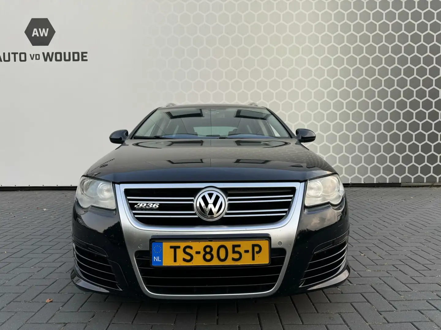 Volkswagen Passat Variant 3.6 R36 Negru - 2