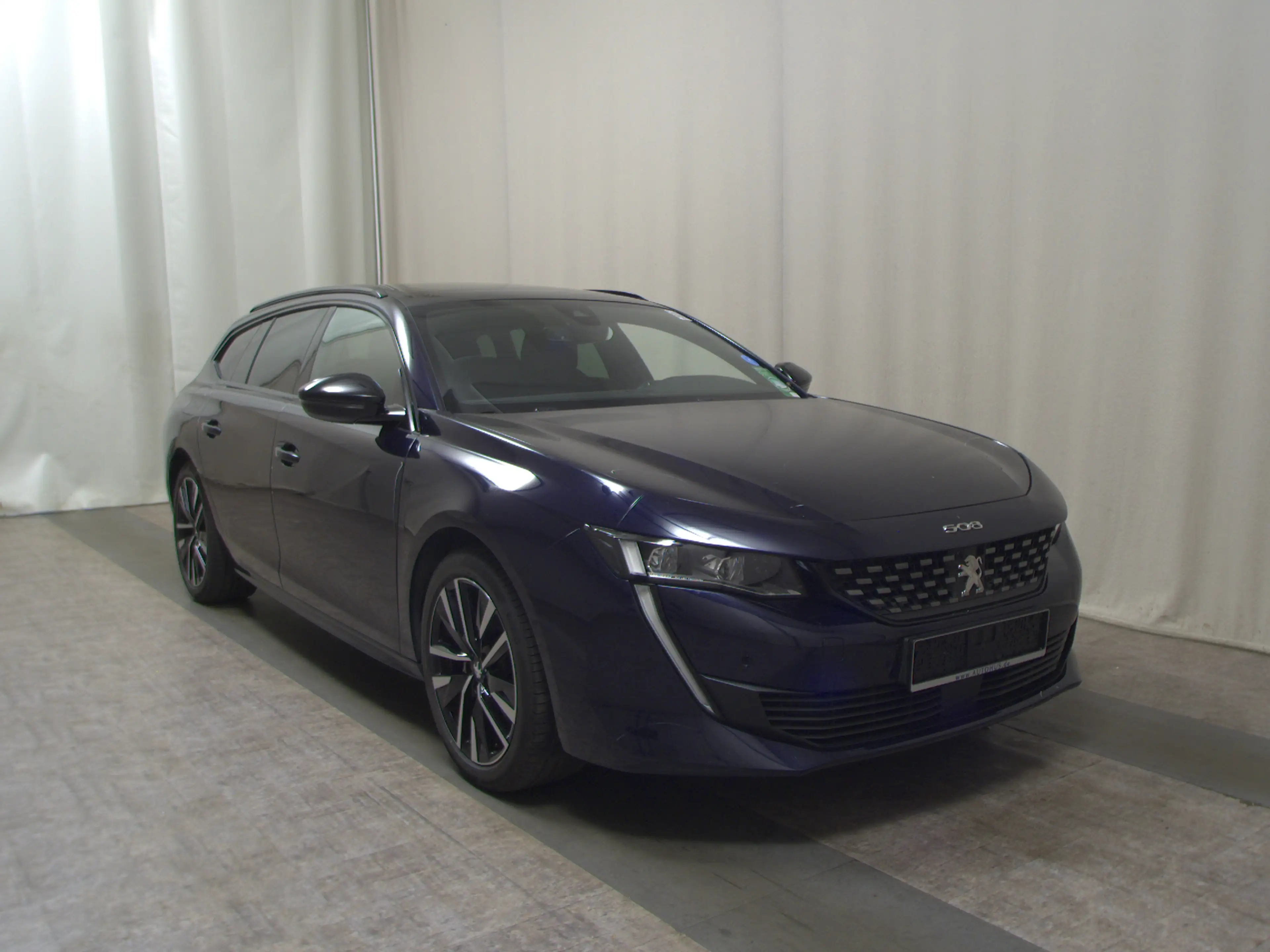 Peugeot 508 508 T-LEDER NAVI SPORTSITZE KLIMAAUT LED RADIO MFL PANO SHZ GSD PDC AHK DAB KAMERA SOUND — photo 3