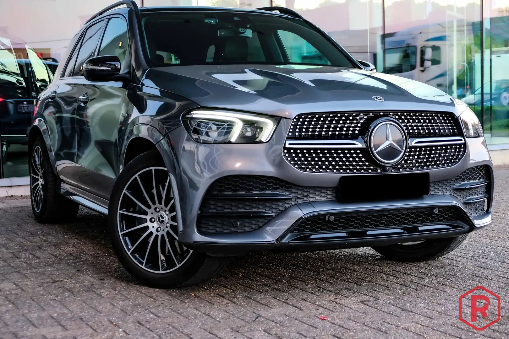 Mercedes-Benz GLE 350 de AMG Burmester Pano 360°Camera Gris - 1