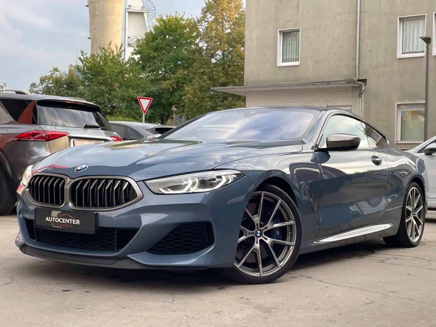 BMW M850 i Coupe xDrive Bleu - 1