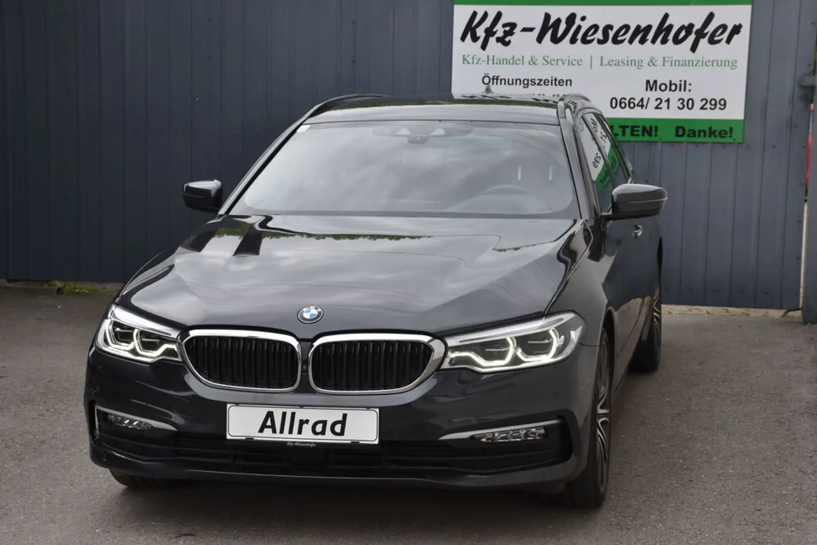 BMW 520 d xDrive / Service + Pickerl NEU / Szary - 2
