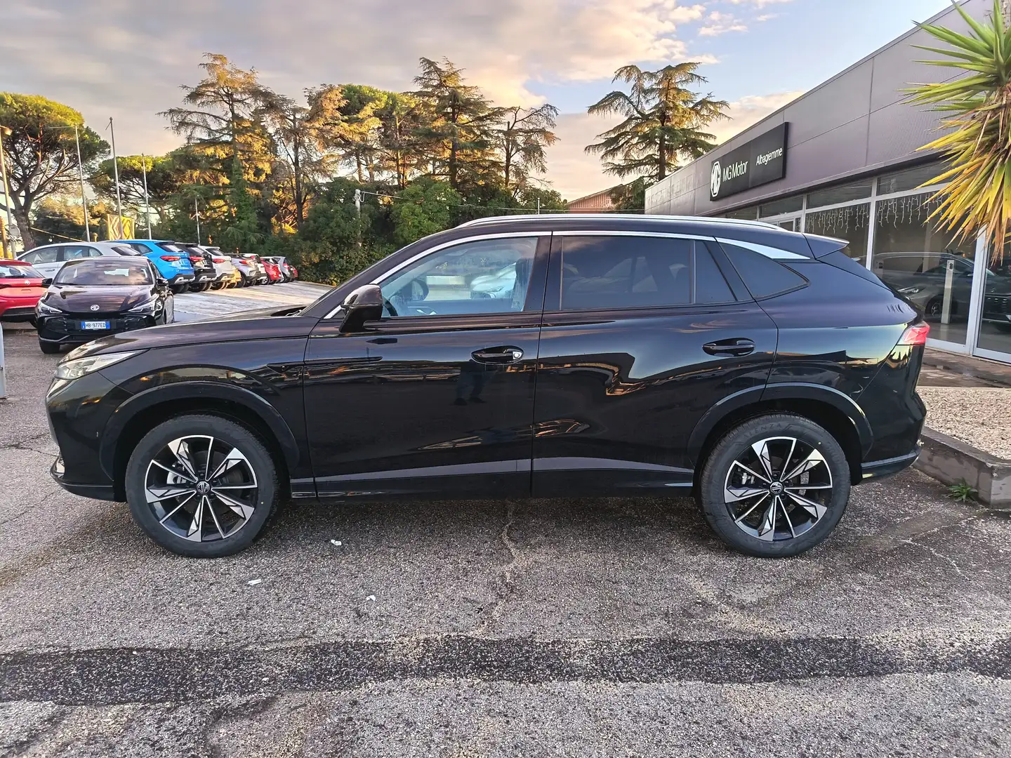 MG HS HS 1.5 t Comfort Auto 170 CV Negro - 2