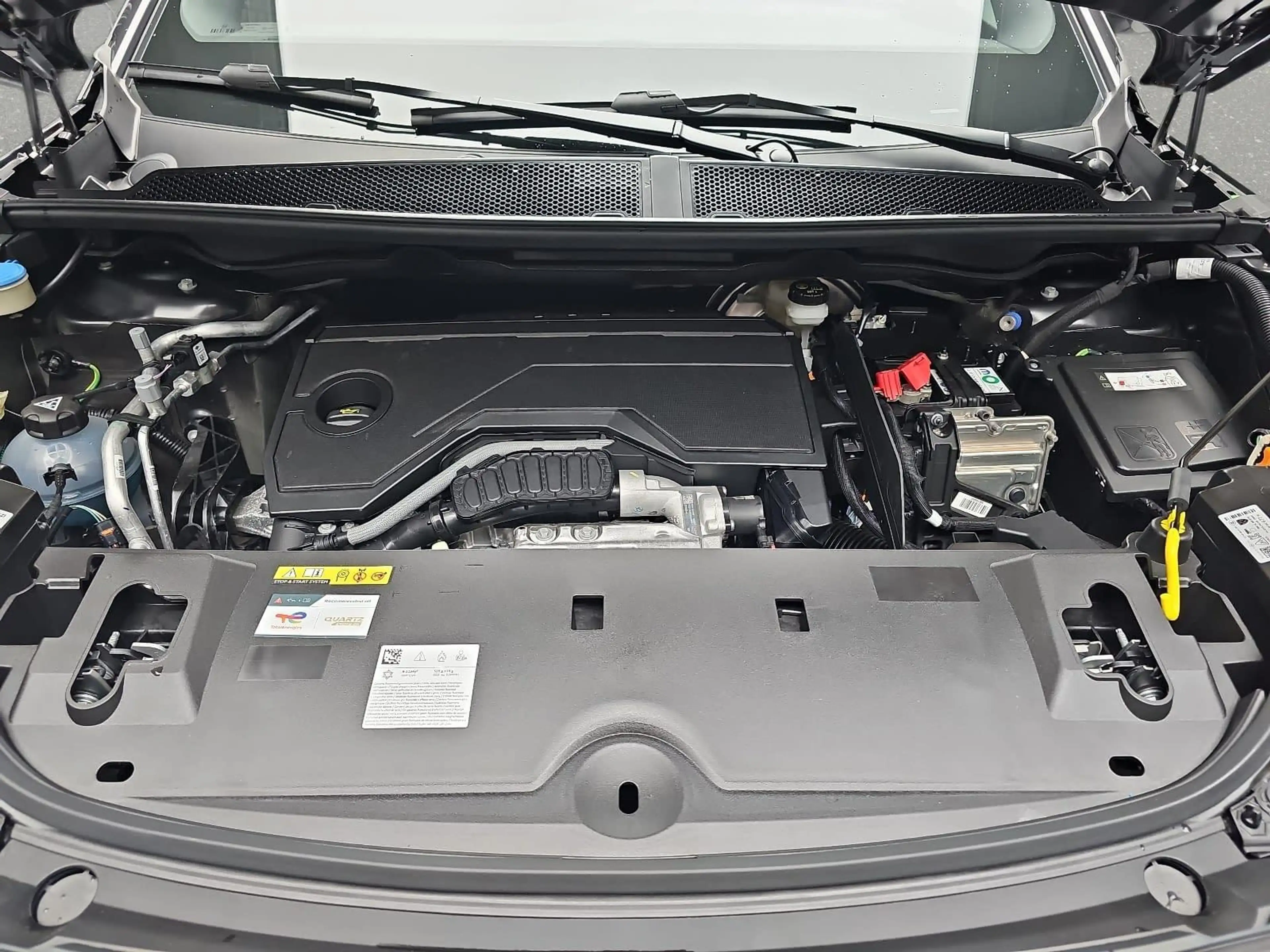 Peugeot 5008 5008 1.2 HYBRID 145 E-DSC6 ALLURE KLIMA LED 7-S DA — photo 16