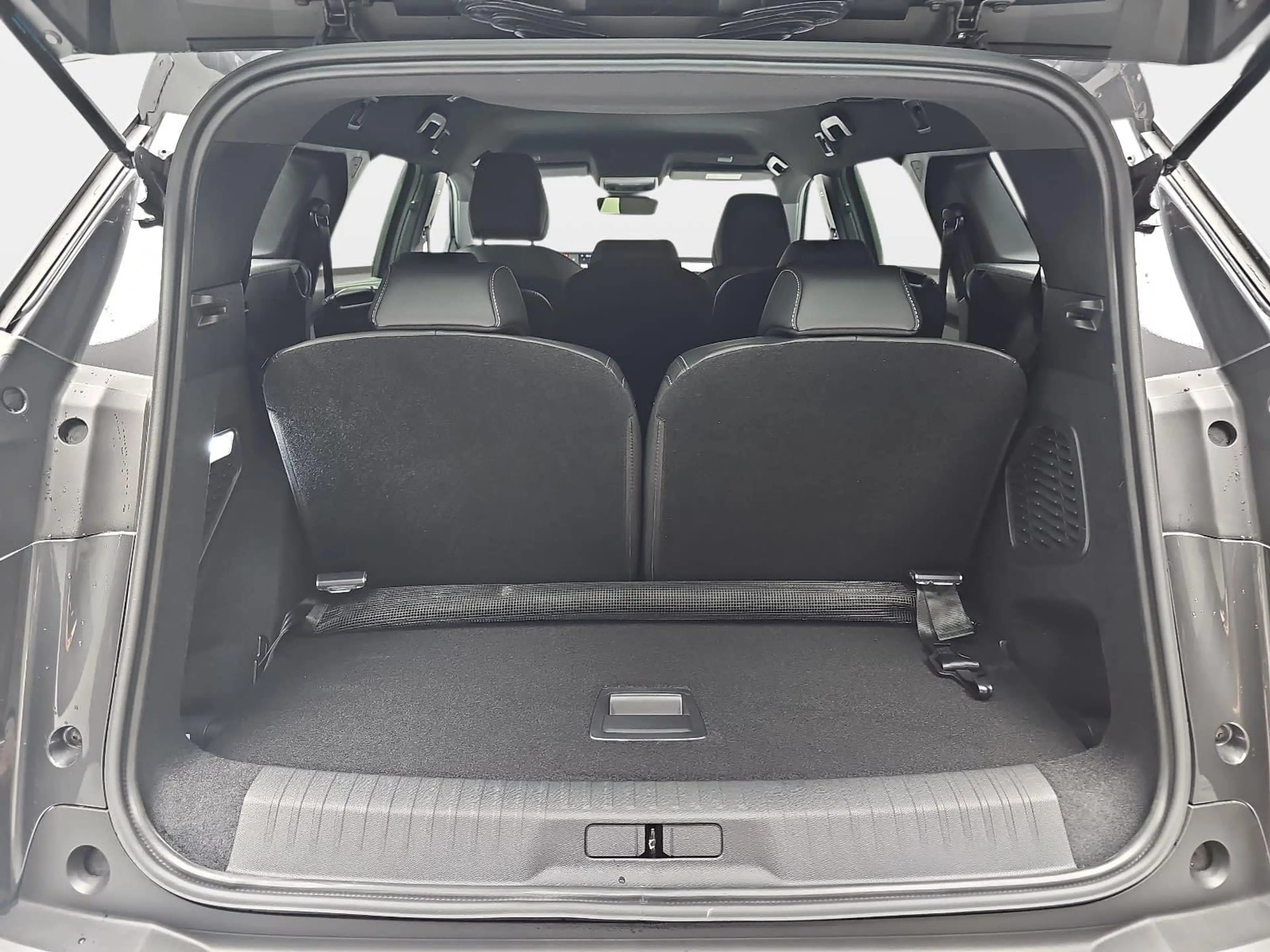 Peugeot 5008 5008 1.2 HYBRID 145 E-DSC6 ALLURE KLIMA LED 7-S DA — photo 15