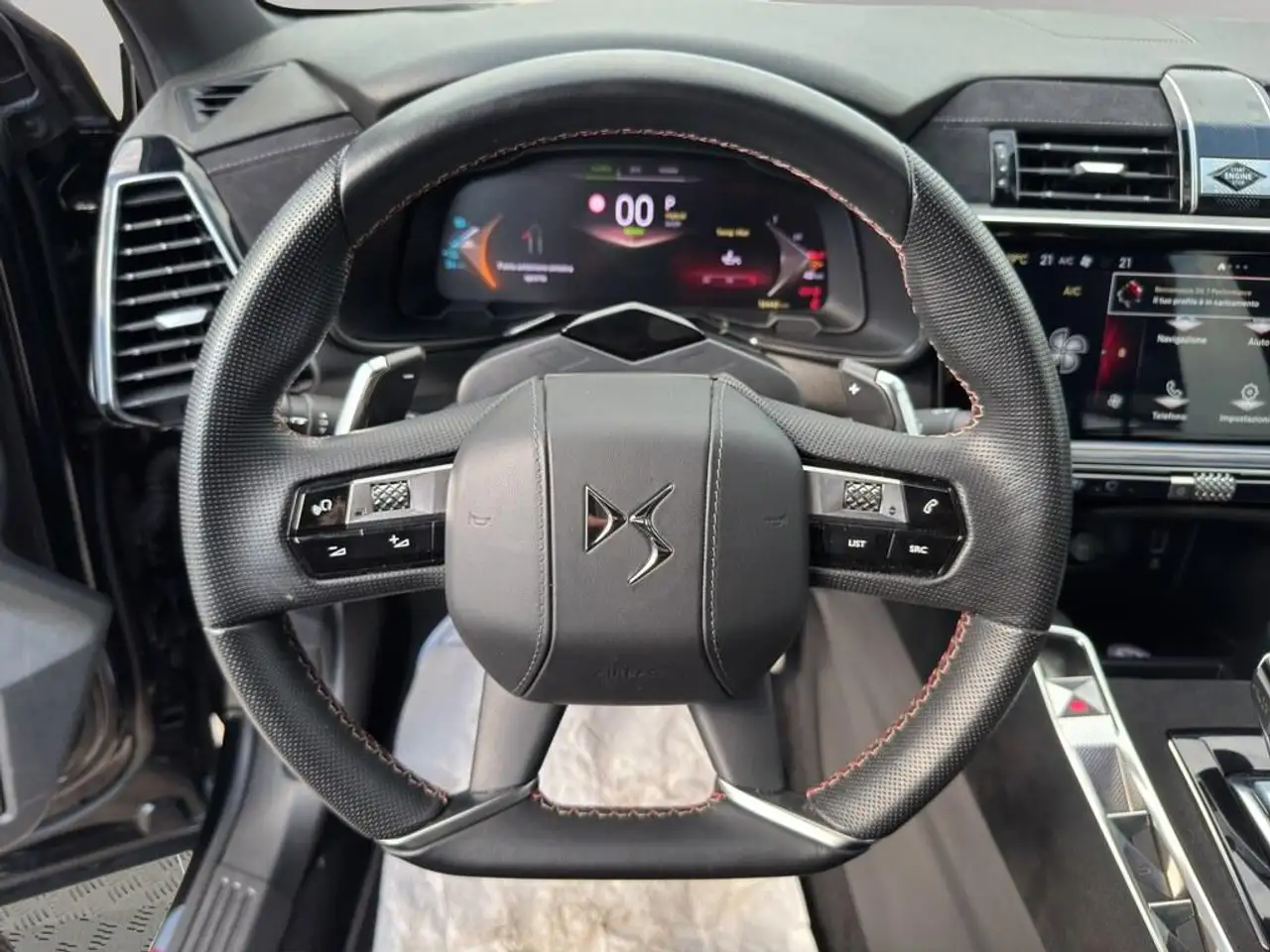 DS Automobiles DS 7 Crossback 2024 — фото 10