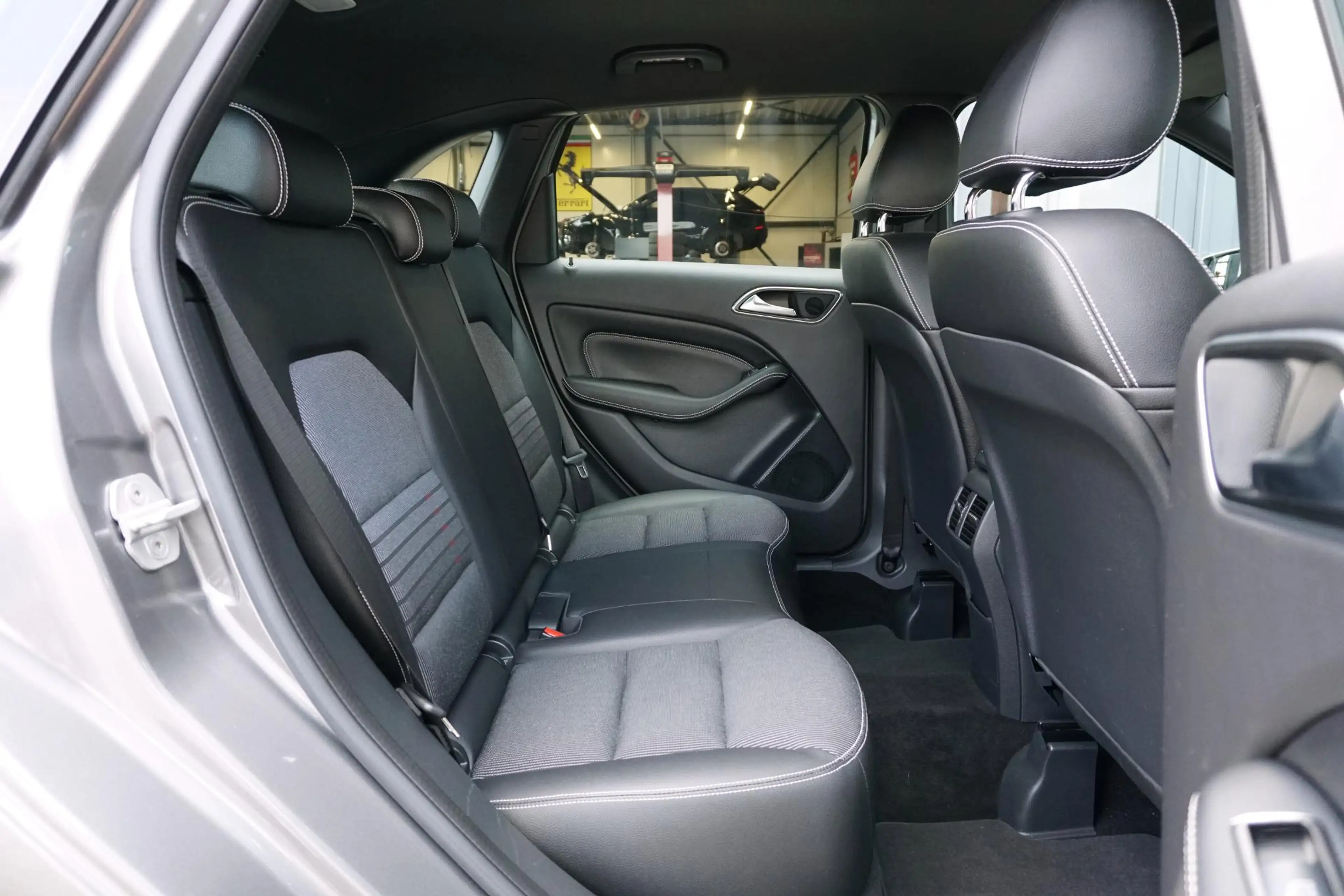 Mercedes-Benz B 180 Prestige + CAMERA / NAVI / CLIMATE CONTROL — photo 8