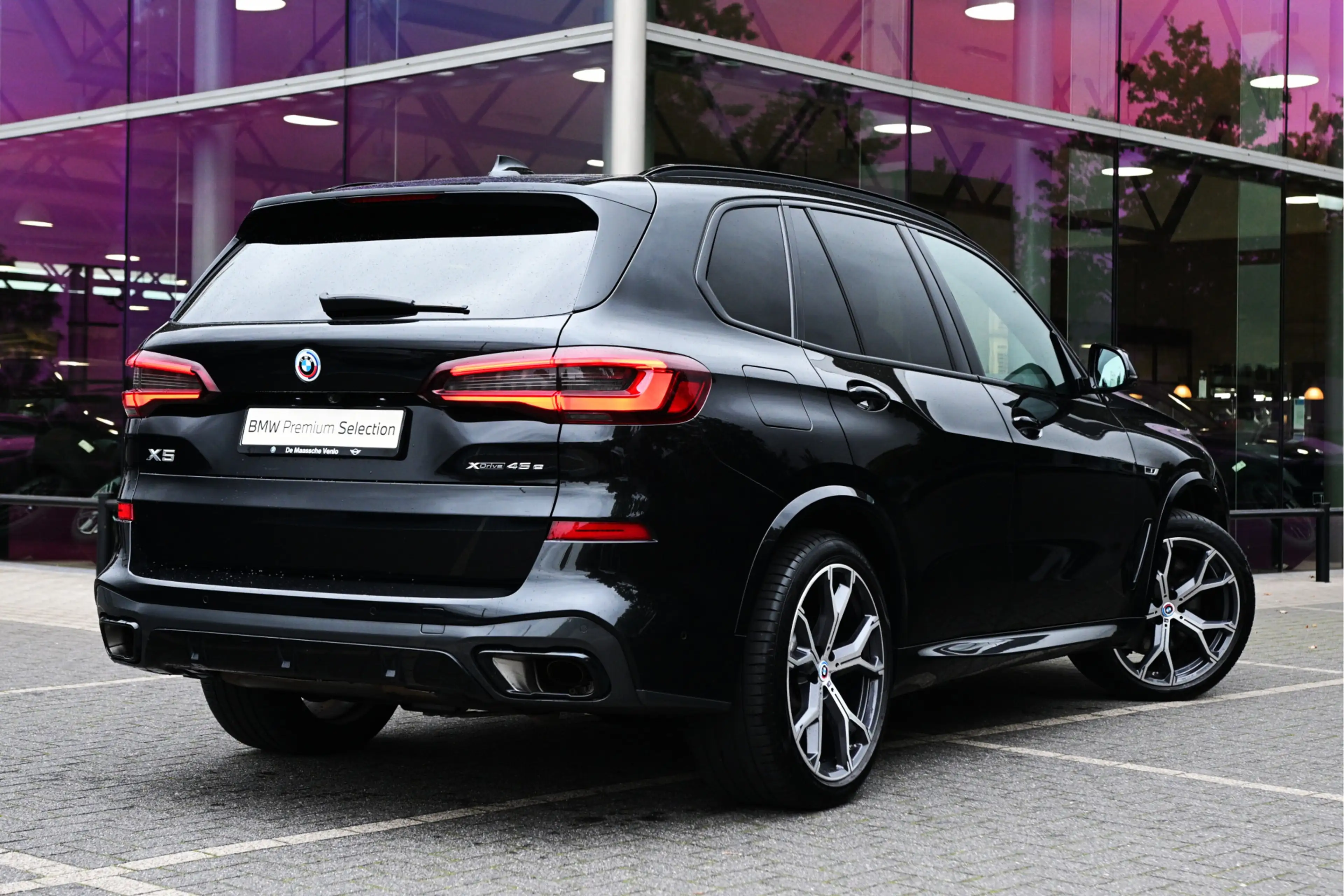 BMW X5 xDrive45e M Sport Automaat / Trekhaak / Panoramada — photo 2
