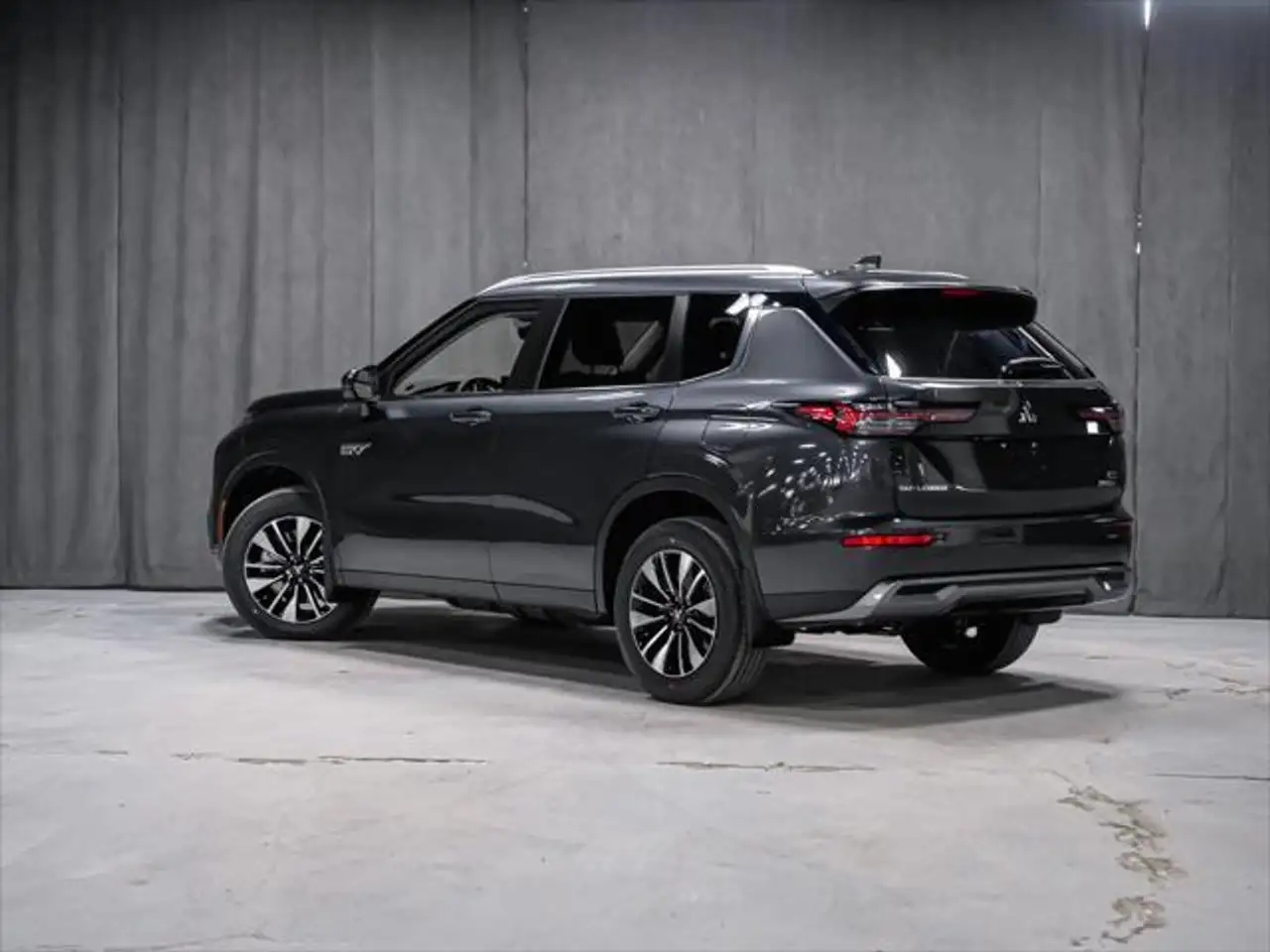 Mitsubishi Outlander снимка Mitsubishi Outlander
