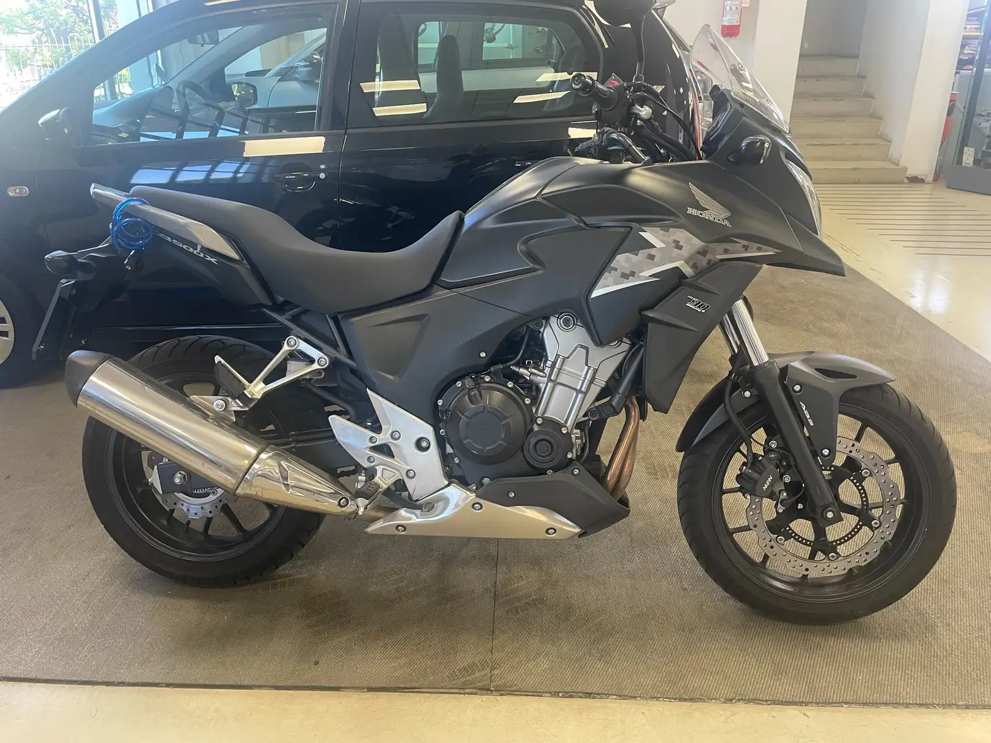Honda CB 500 X Noir - 1