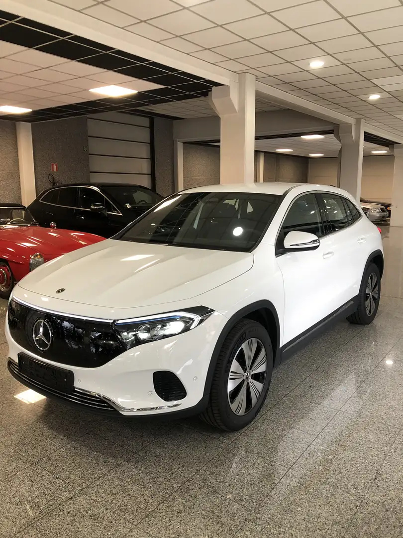 Mercedes-Benz EQA 350 EQA 350 4Matic, Winter pack, Carplay, sfeerverl. Blanco - 1