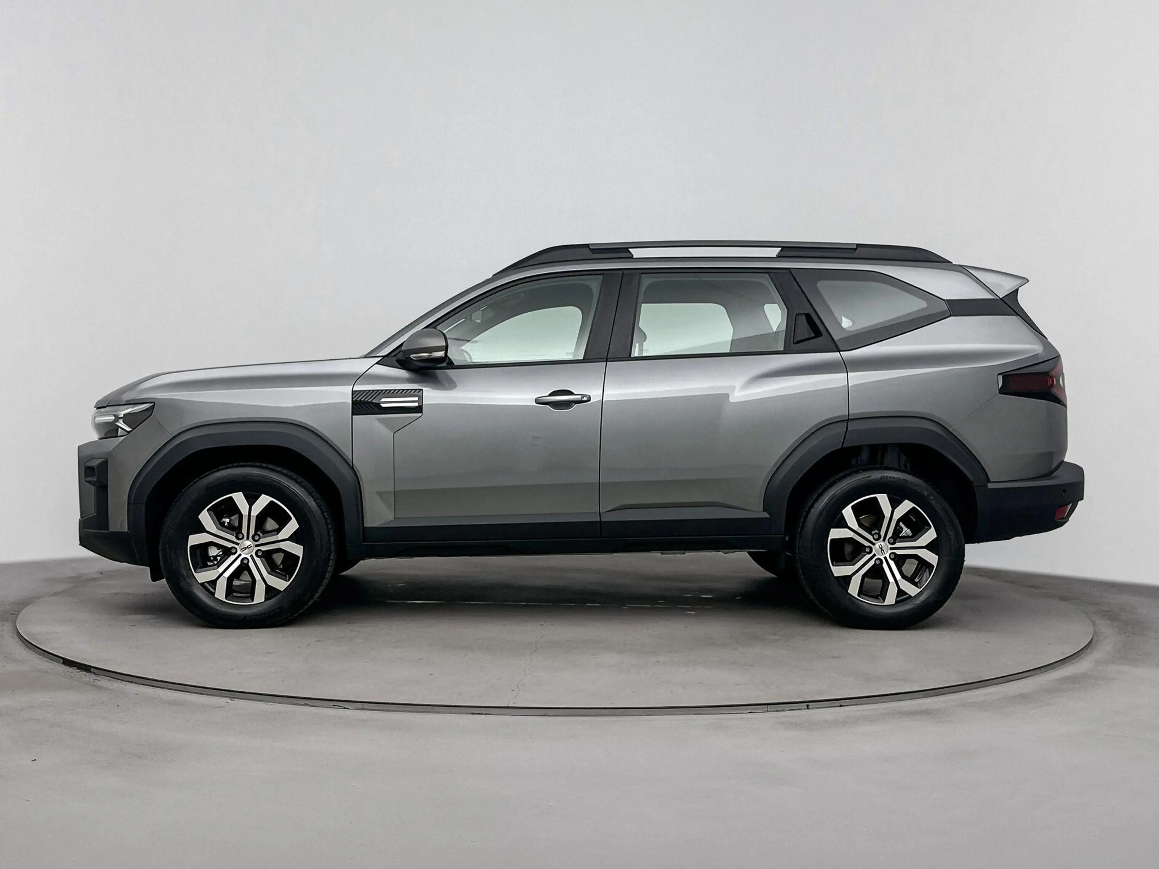 Dacia Bigster 1.8 Hybrid Expression 155PK | Automaat | Navigatie — photo 2