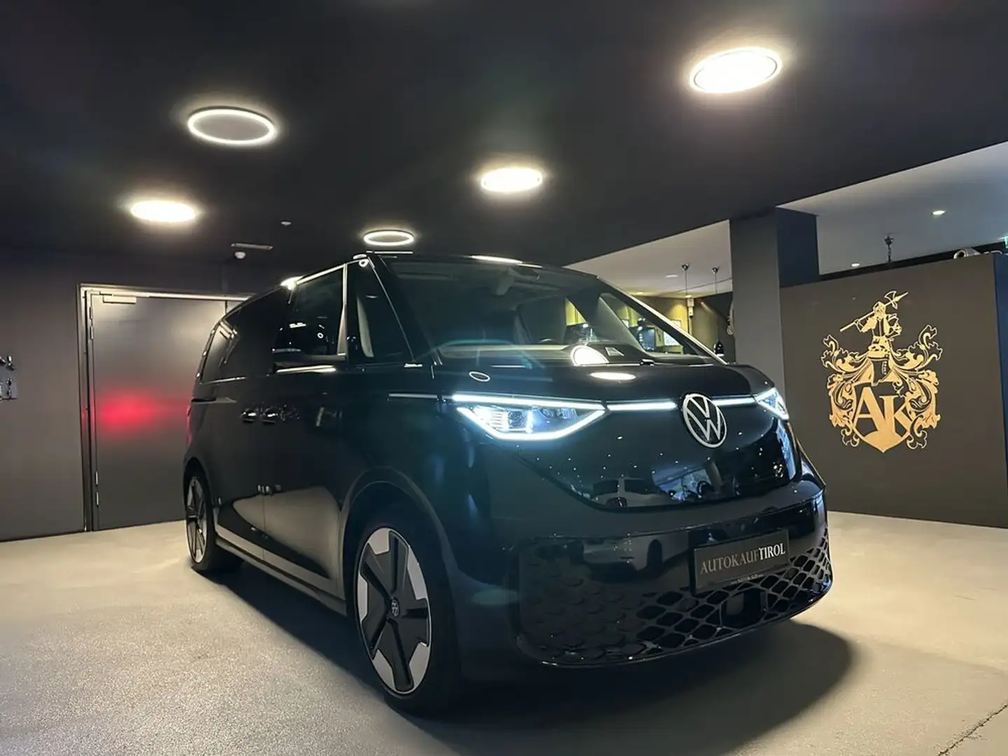 Volkswagen ID. Buzz 150 kW Pro 21'' I Anhängevorrichtung Schwarz - 2
