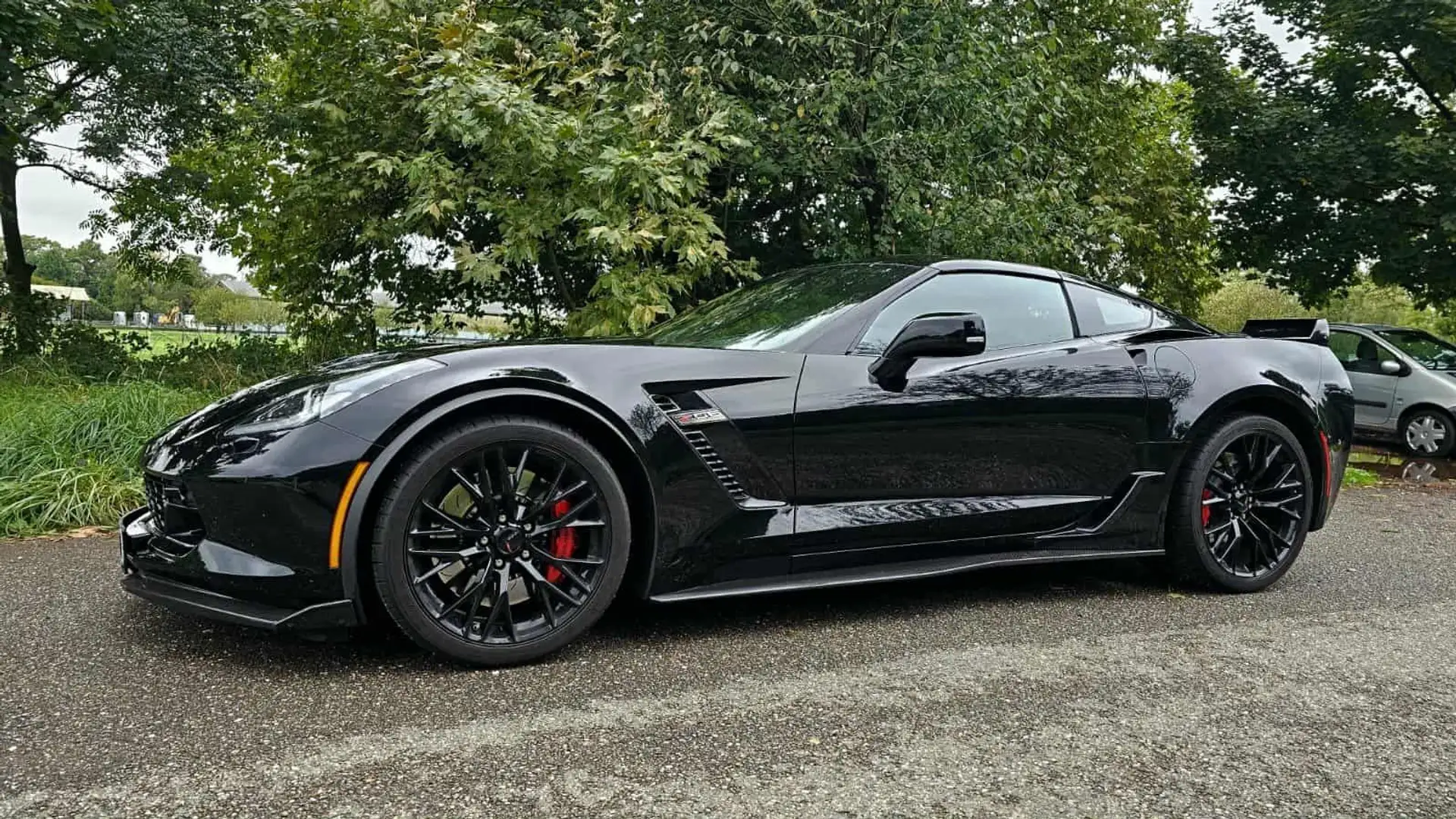 Chevrolet Corvette TARGA Zwart - 1