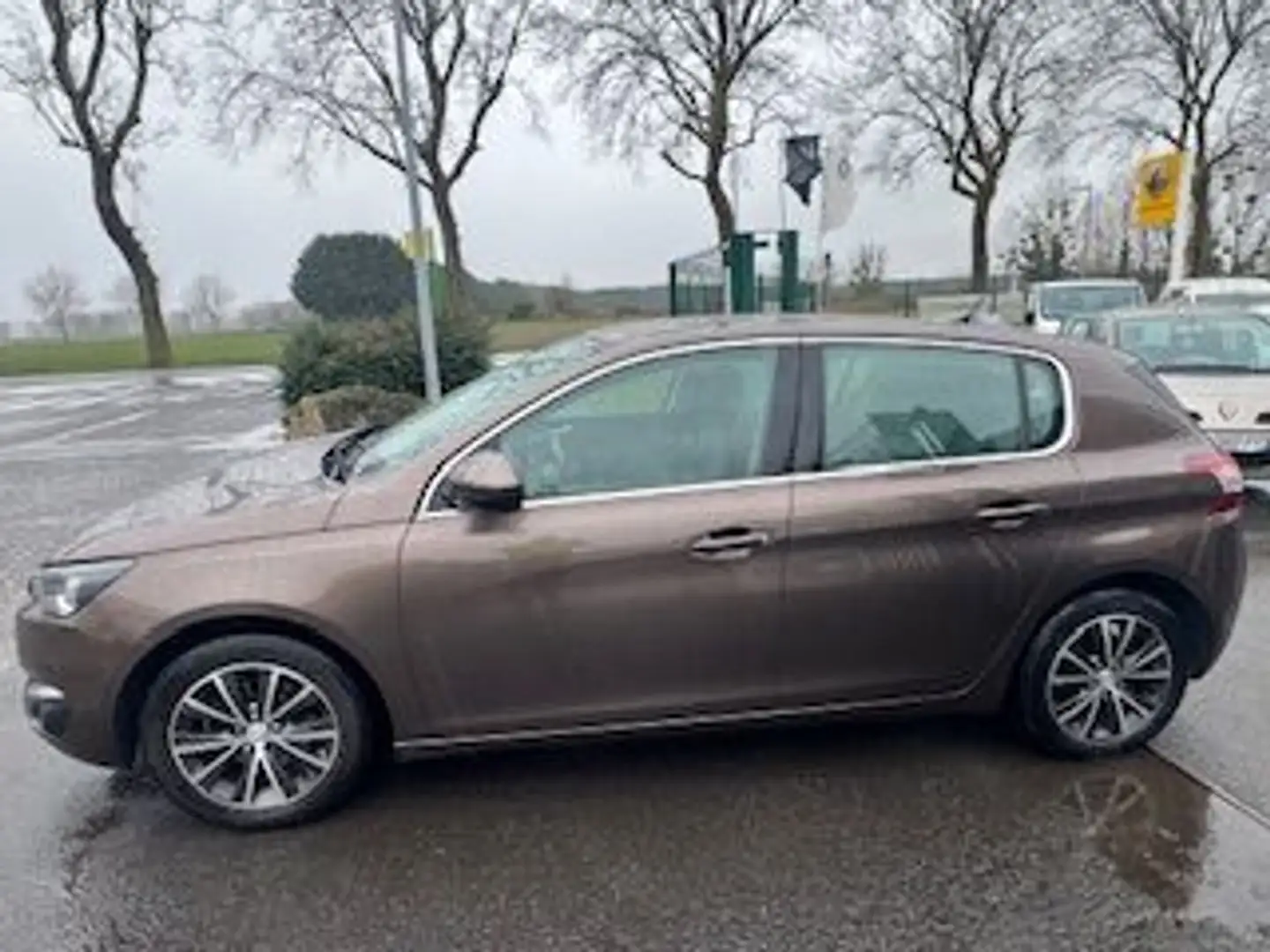 Peugeot 308 Peugeot 308 II 1.2 Puretech 130 S&S Allure Busines - 2