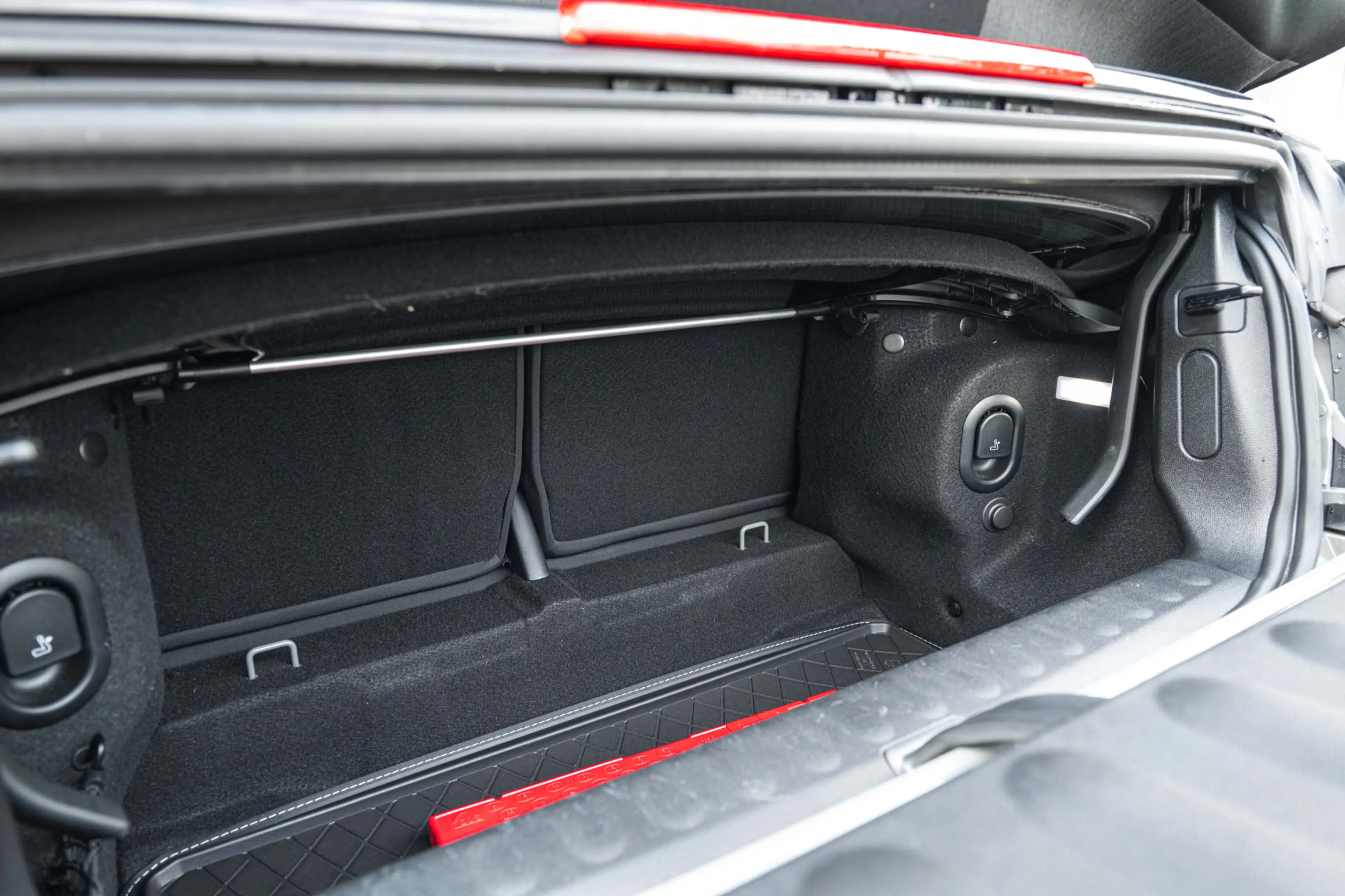 MINI John Cooper Works Cabrio Automaat / Achteruitrijcamera / JCW Sportstoelen / — photo 6