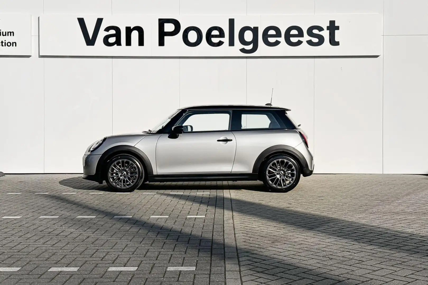 MINI Cooper C Favoured S Gris - 2