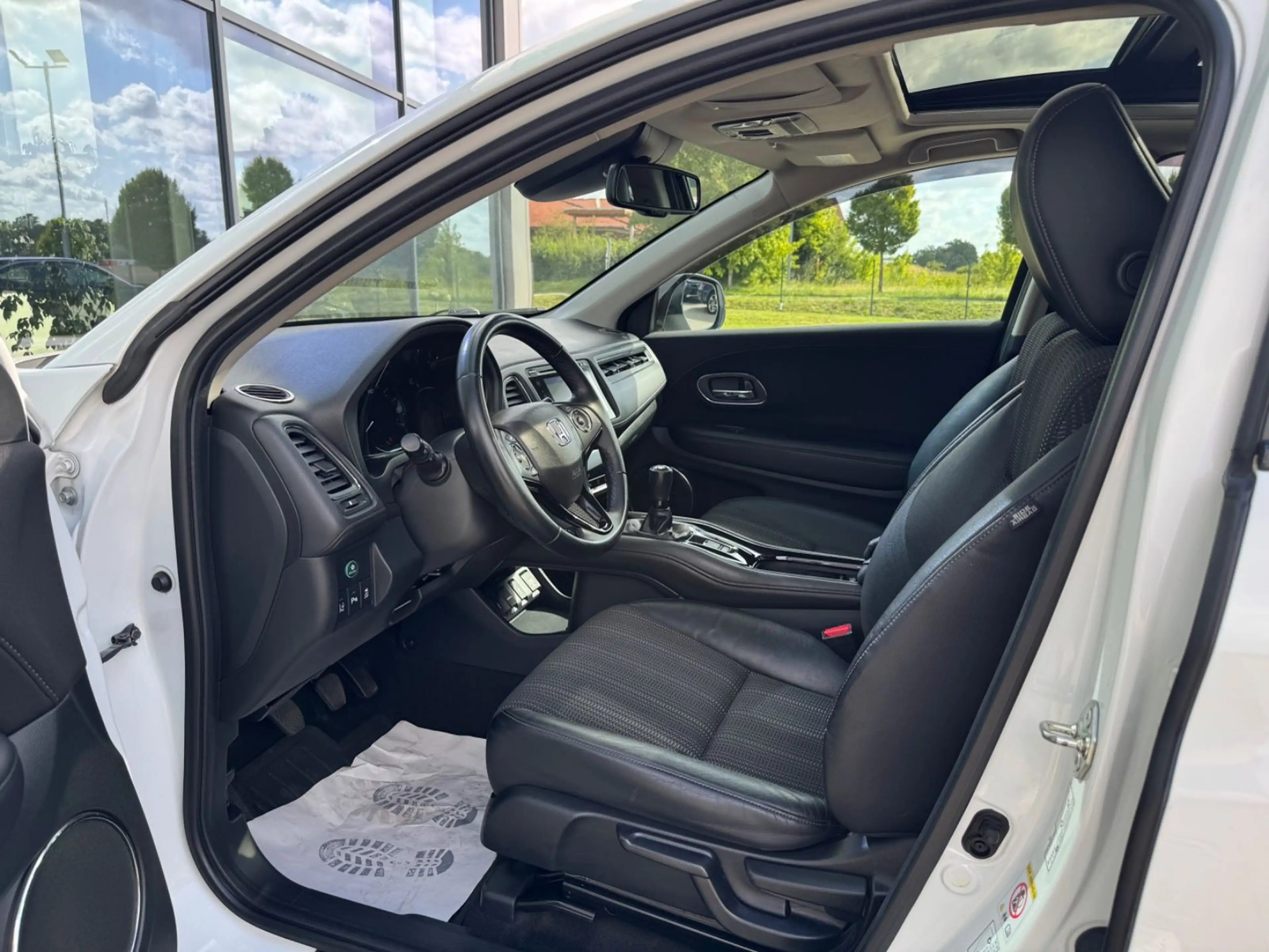 Honda HR-V 1.6 Executive 1. Hand Kamera Tempomat — photo 8